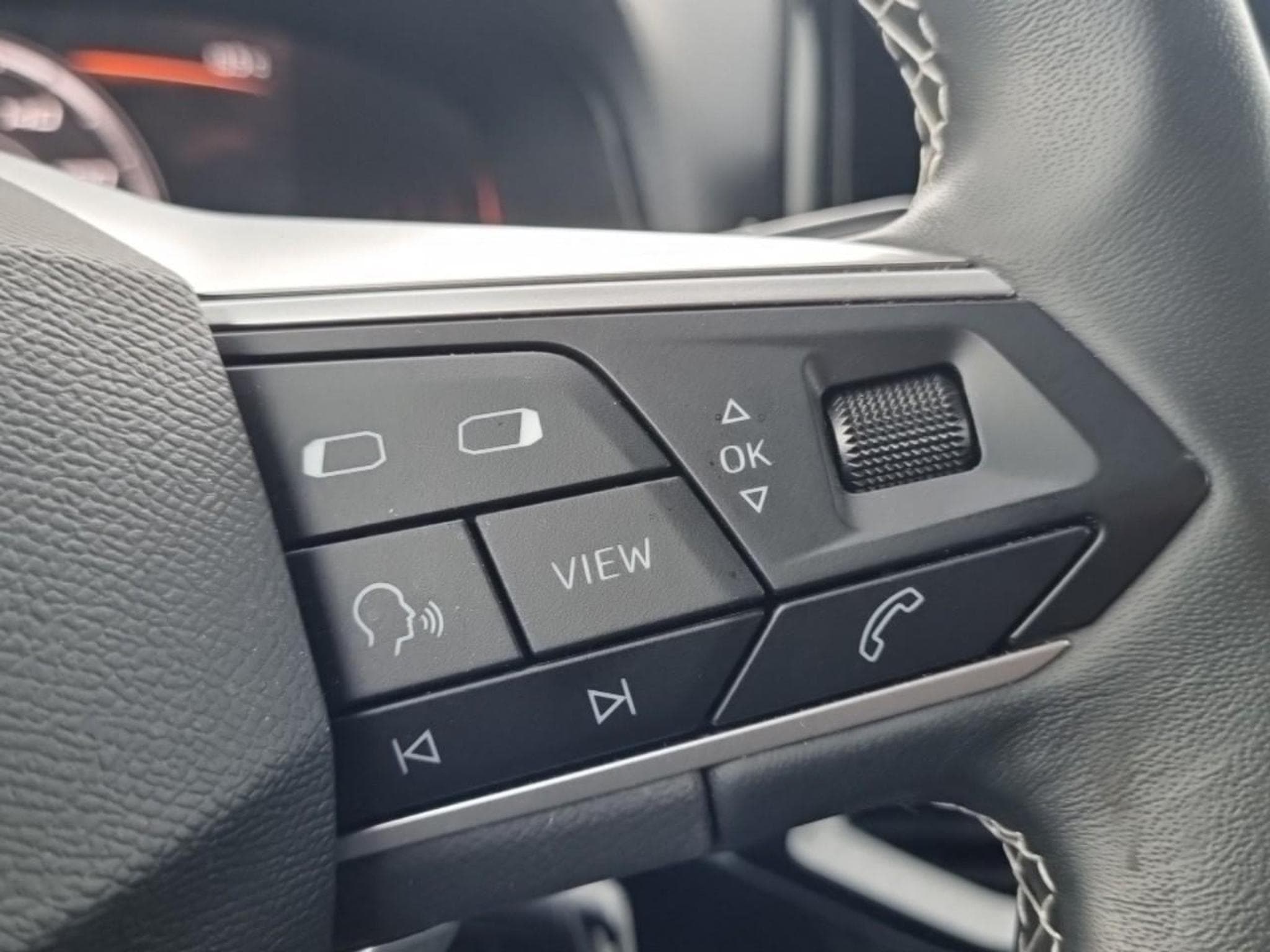Seat ARONA 1.0 TSI 115 COPA DSG7 (2025) - Foto 18