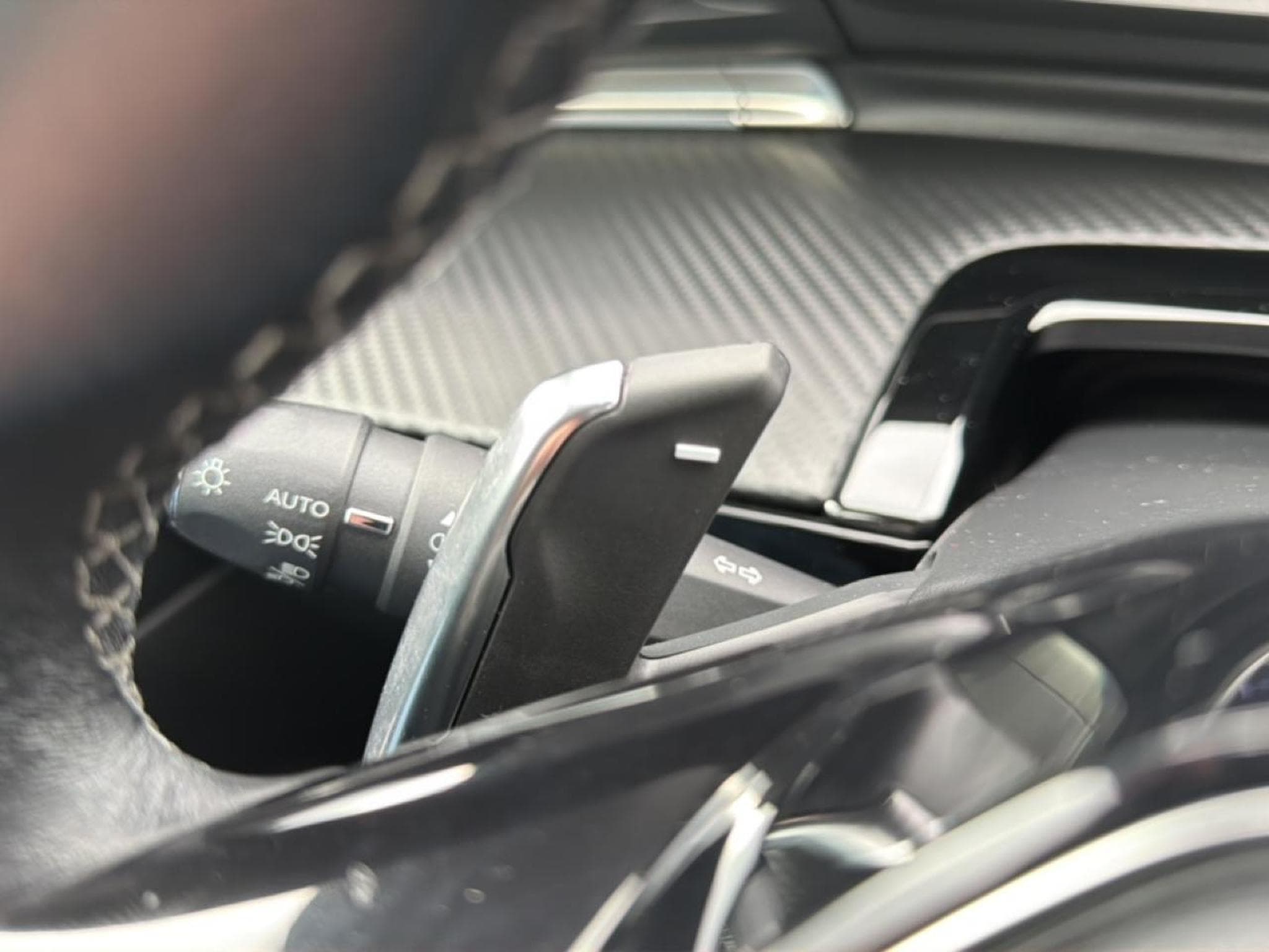 Peugeot 508 BLUEHDI 160 ALLURE BUSINESS EAT8 (2019) - Photo 15