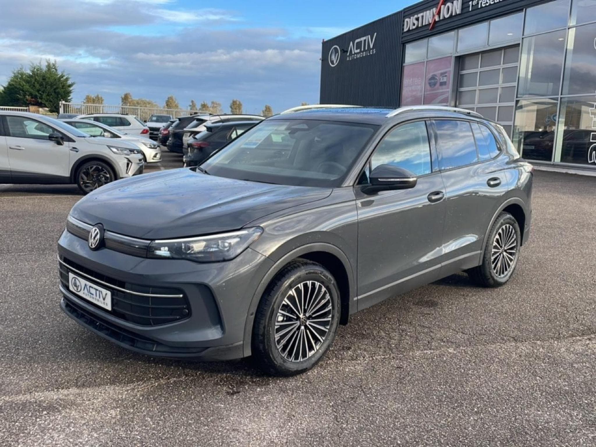 VW TIGUAN 1.5 ETSI 150 LIFE DSG7 (2025) - Foto 1