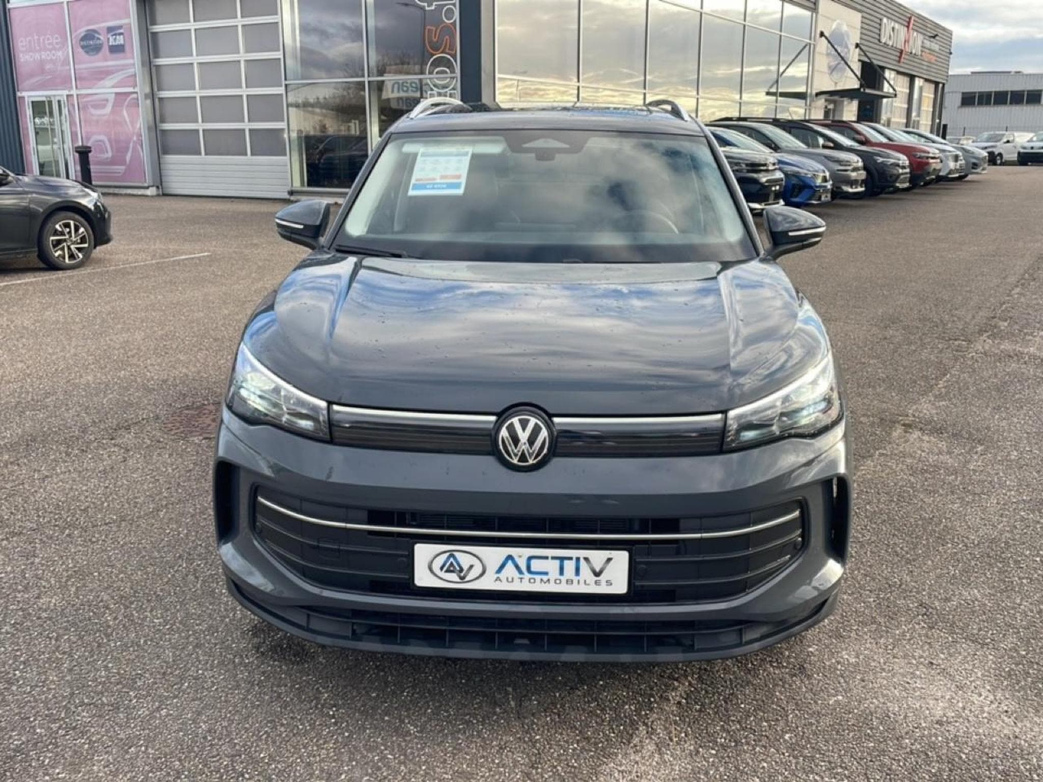 VW TIGUAN 1.5 ETSI 150 LIFE DSG7 (2025) - Foto 2