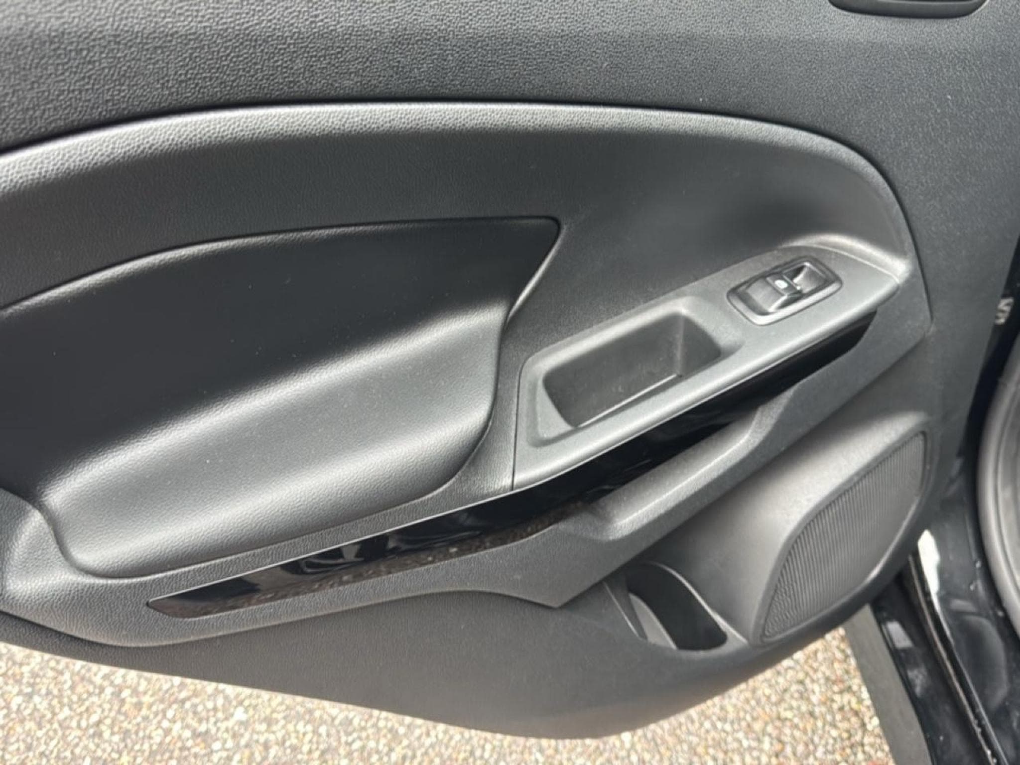 Ford ECOSPORT 1.0 ECOBOOST 125 ST-LINE (2019) - Foto 11