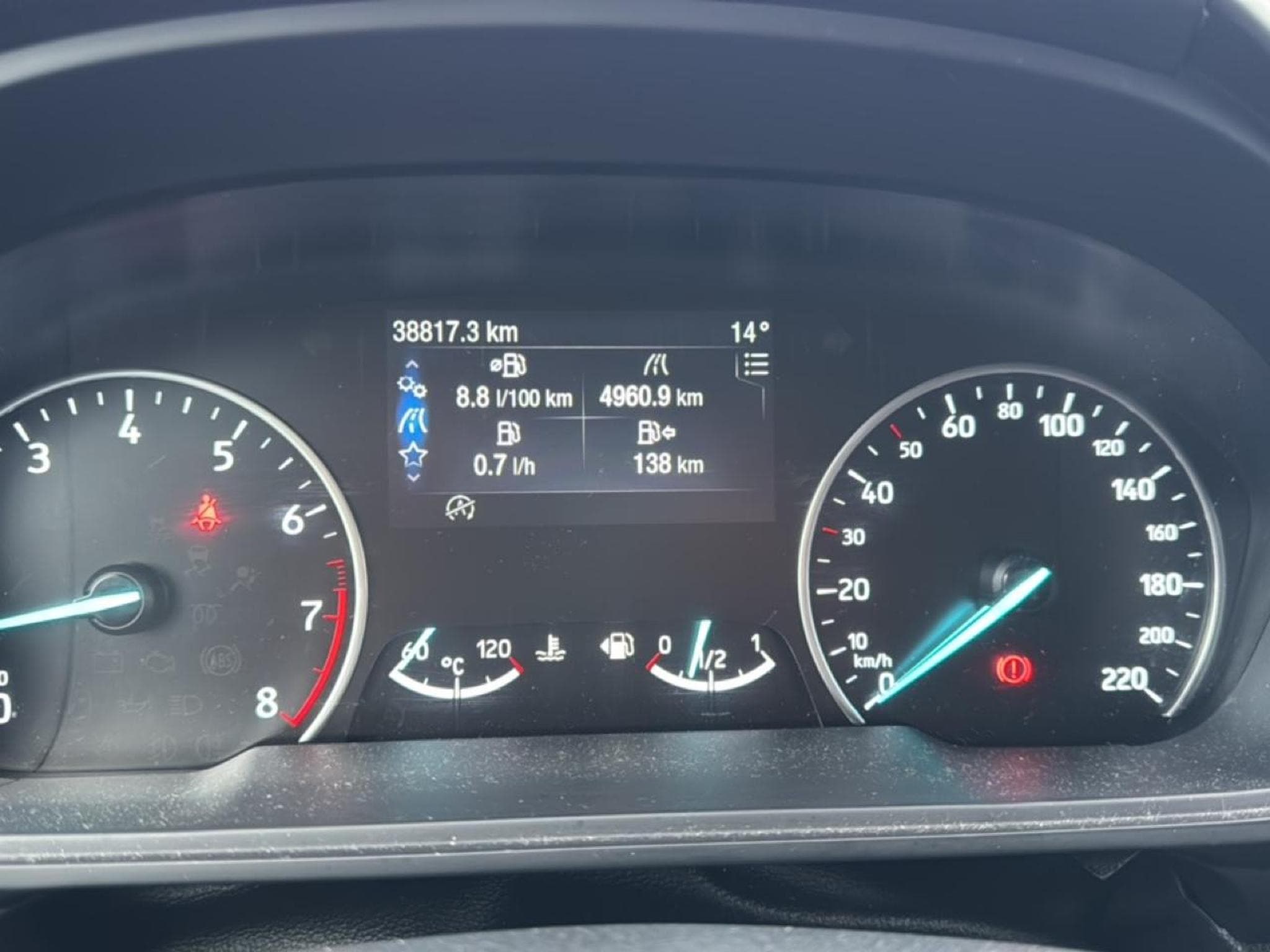 Ford ECOSPORT 1.0 ECOBOOST 125 ST-LINE (2019) - Foto 19