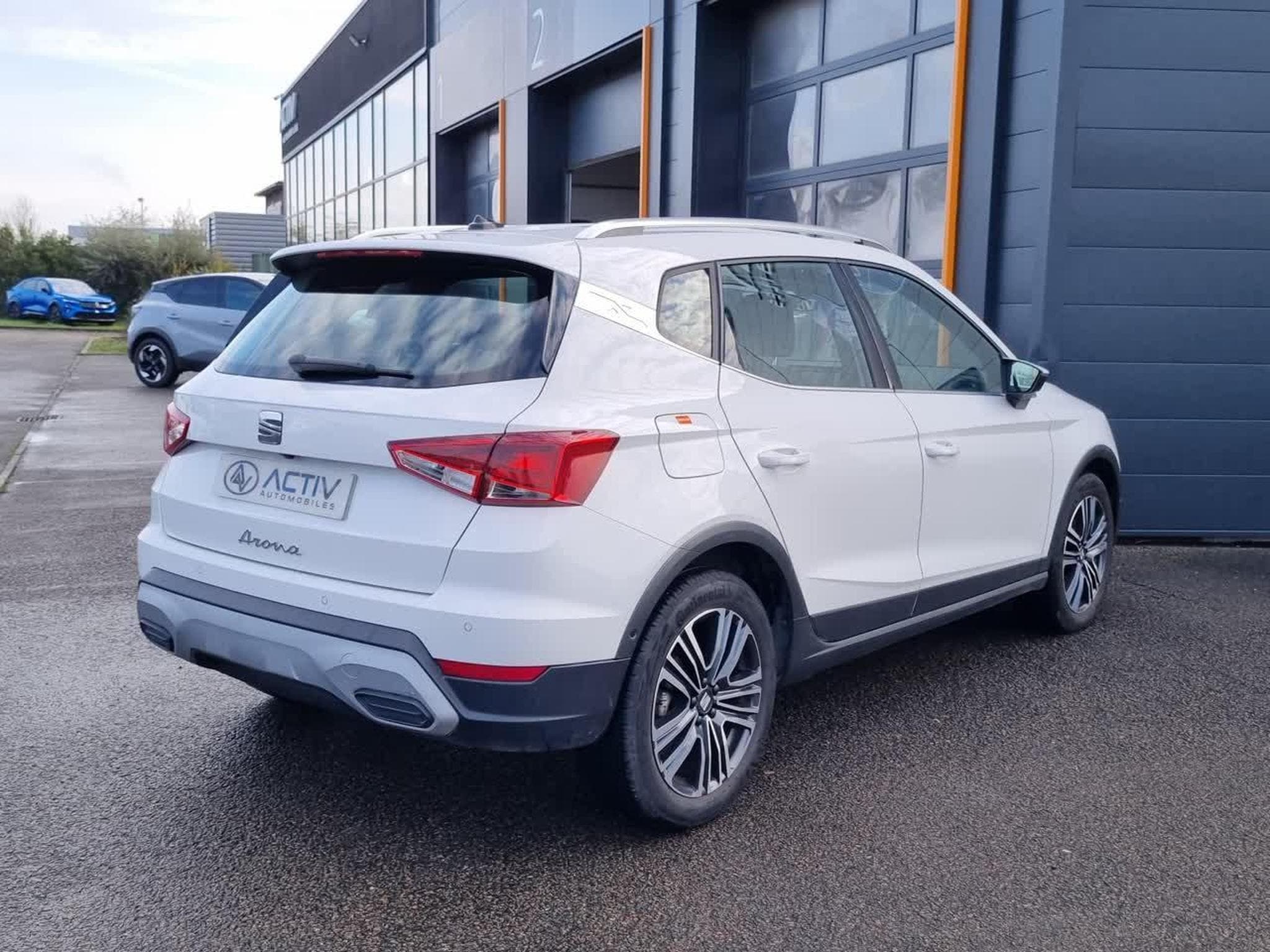 Seat ARONA 1.0 TSI 110 XPERIENCE (2023) - Foto 5