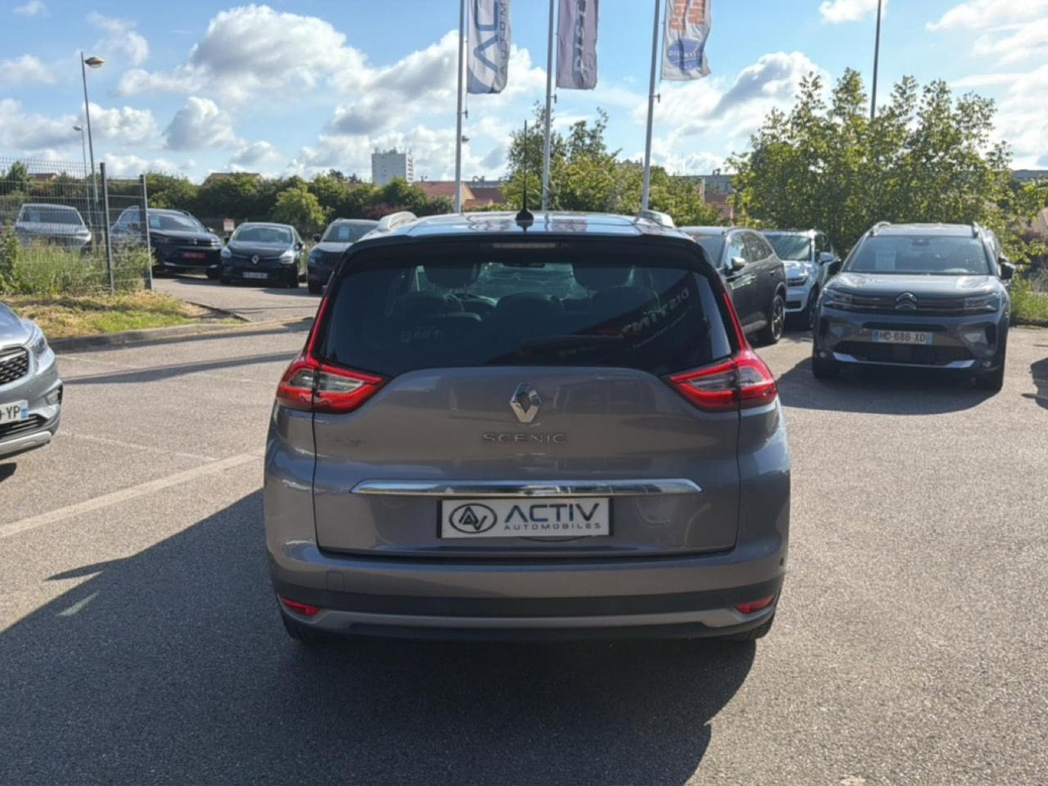 Renault GRAND SCENIC IV 1.6 DCI 160 INITIALE PARIS EDC 7PL (2017) - Photo 6