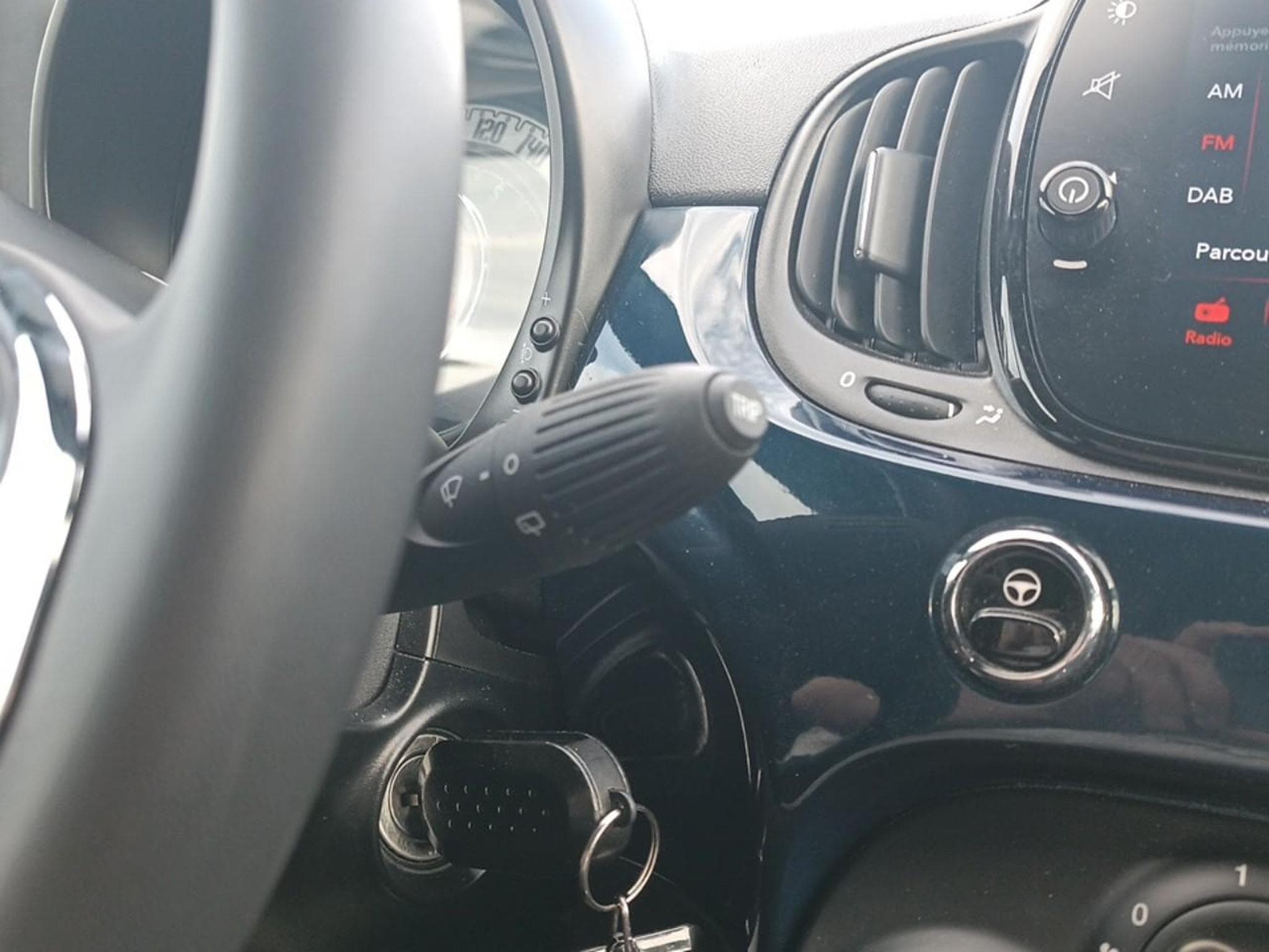 Fiat 500 1.0 70 BSG CULT (2023) - Photo 17