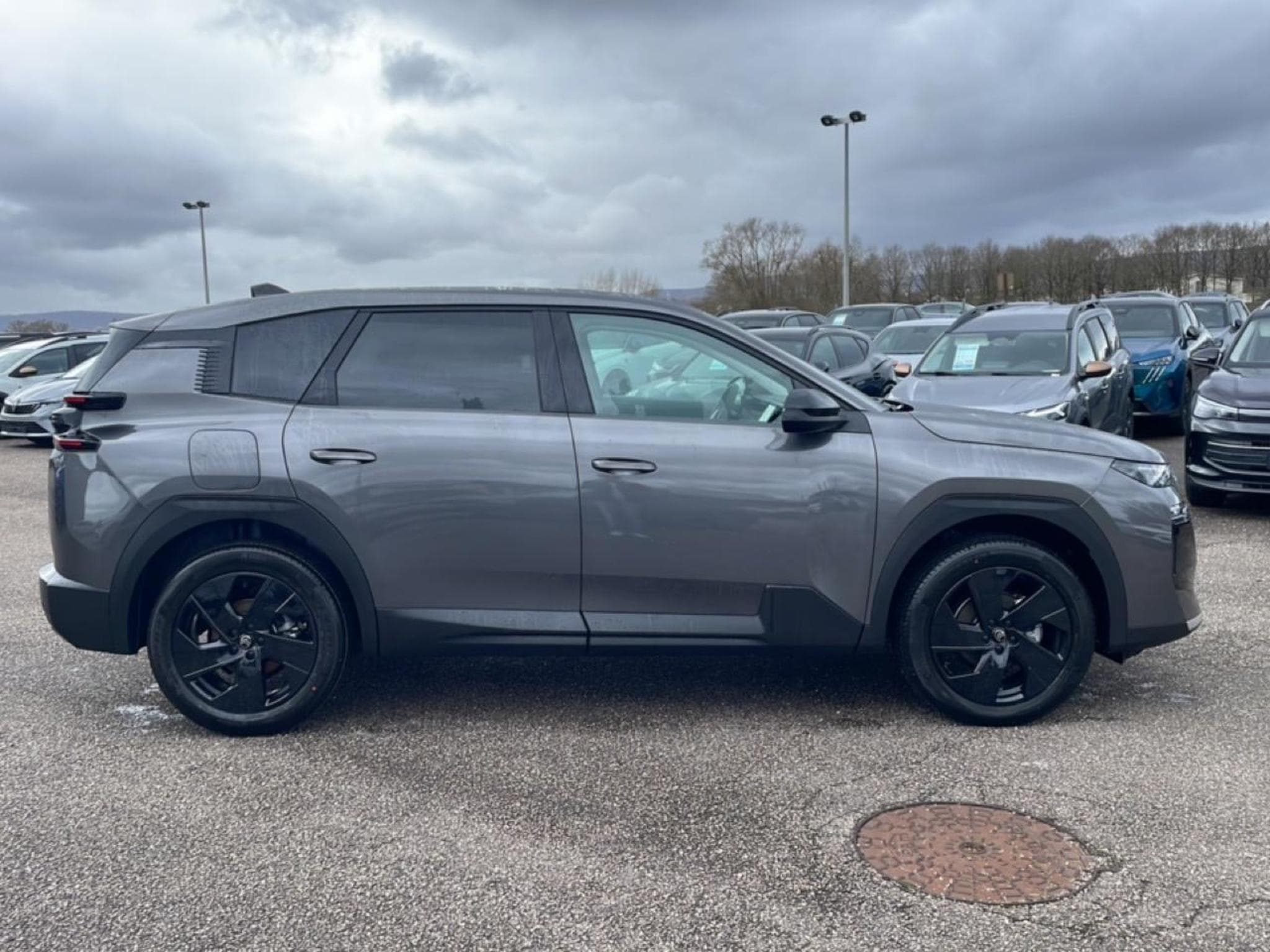 Citroen C5 AIRCROSS 1.2 HYBRIDE 145 PLUS BOITE AUTOMATIQUE (2026) - Photo 4