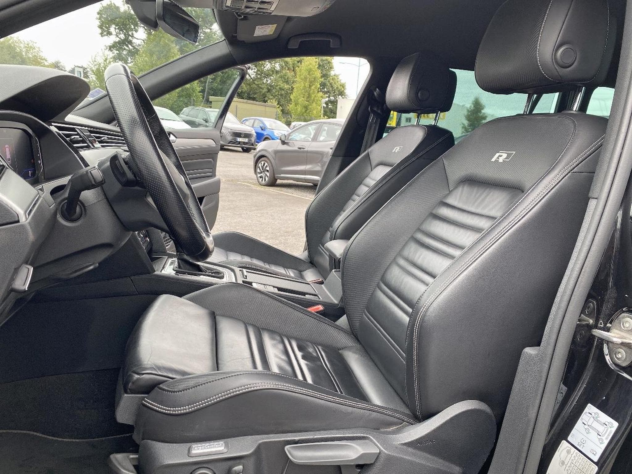 VW PASSAT SW 2.0 TDI EVO 150 R-LINE DSG7 (2021) - Foto 13