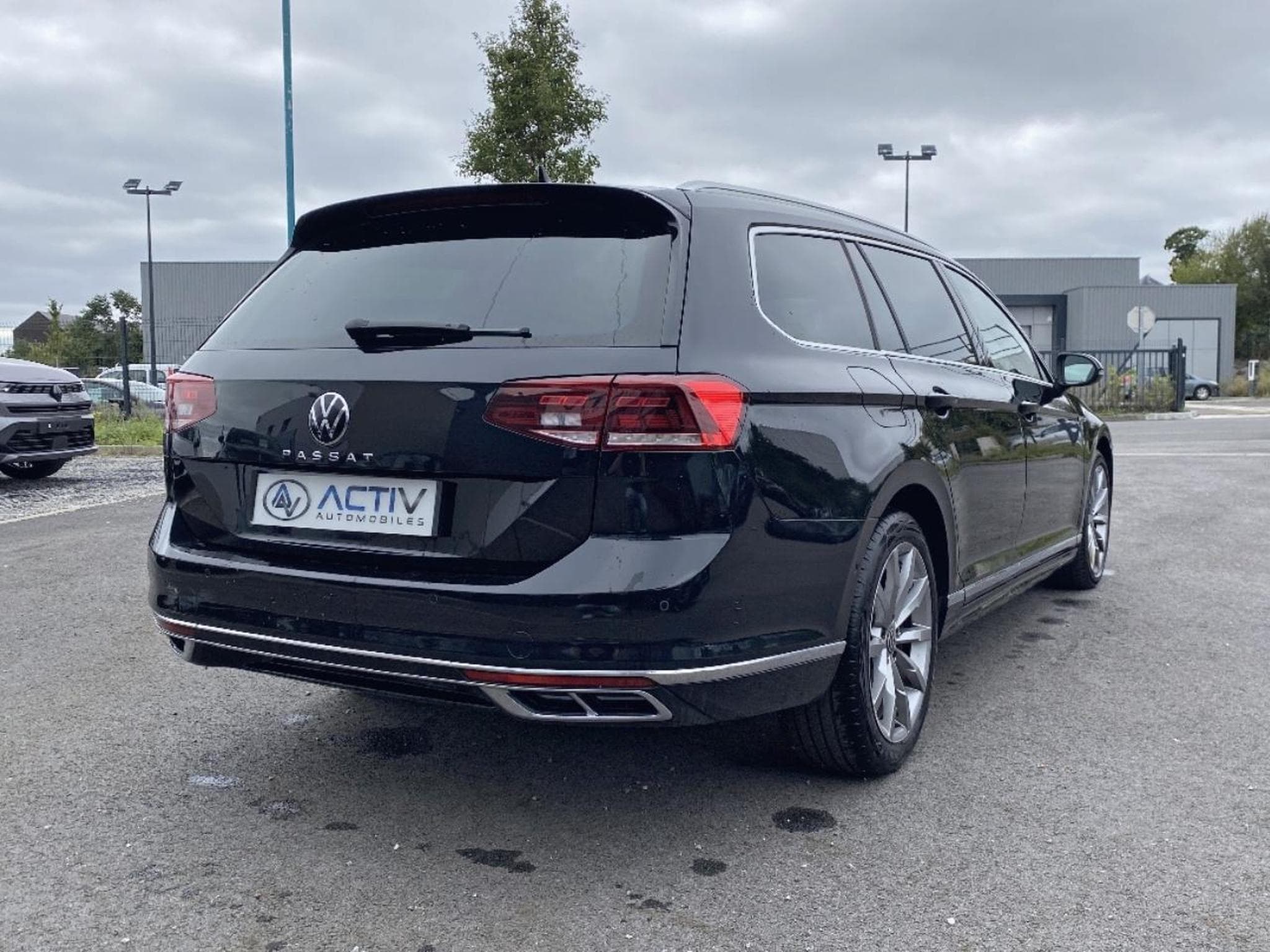VW PASSAT SW 2.0 TDI EVO 150 R-LINE DSG7 (2021) - Foto 5