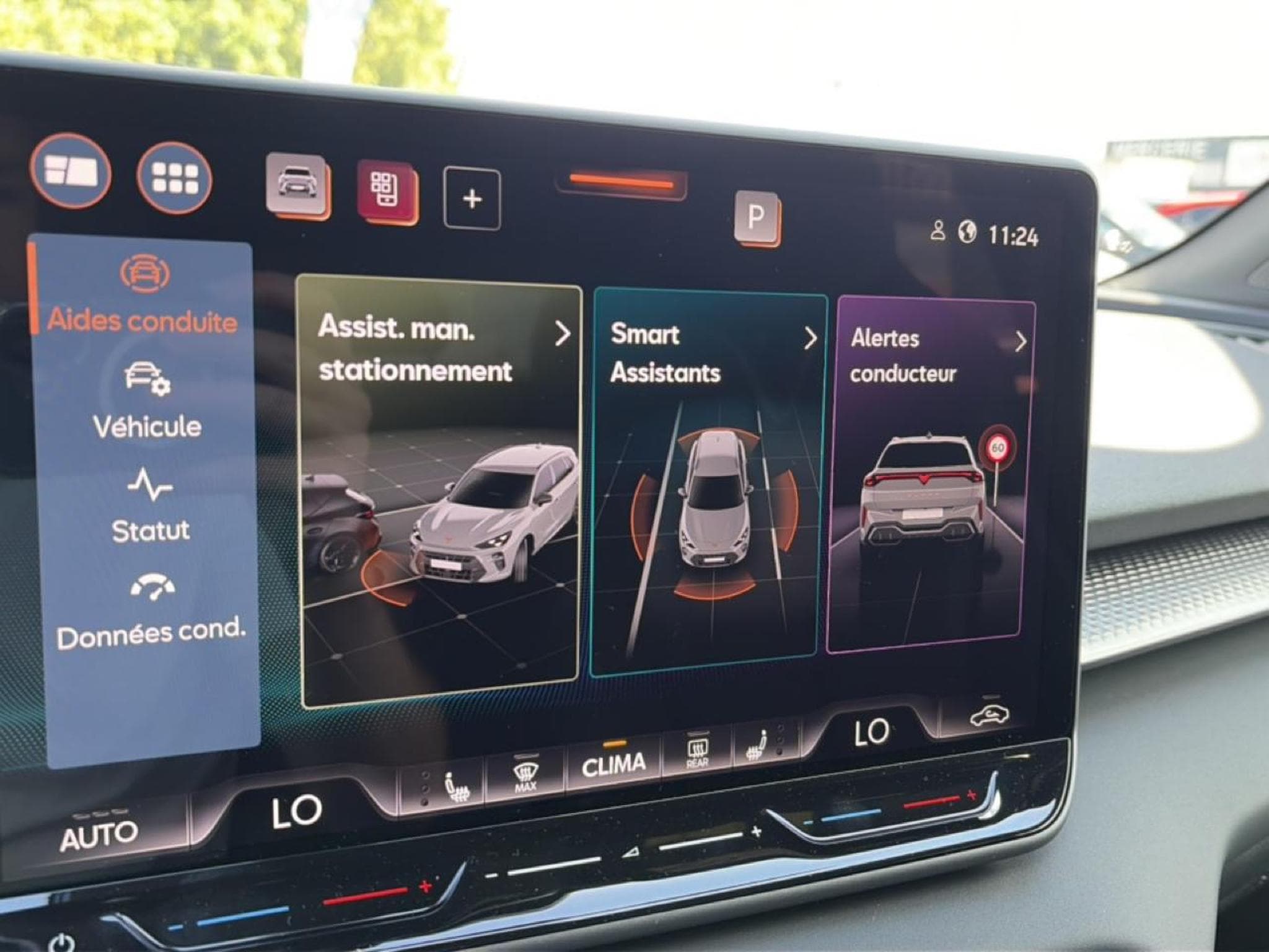 Cupra TERRAMAR 1.5 ETSI HYBRID 150 V DSG7 (2026) - Photo 18