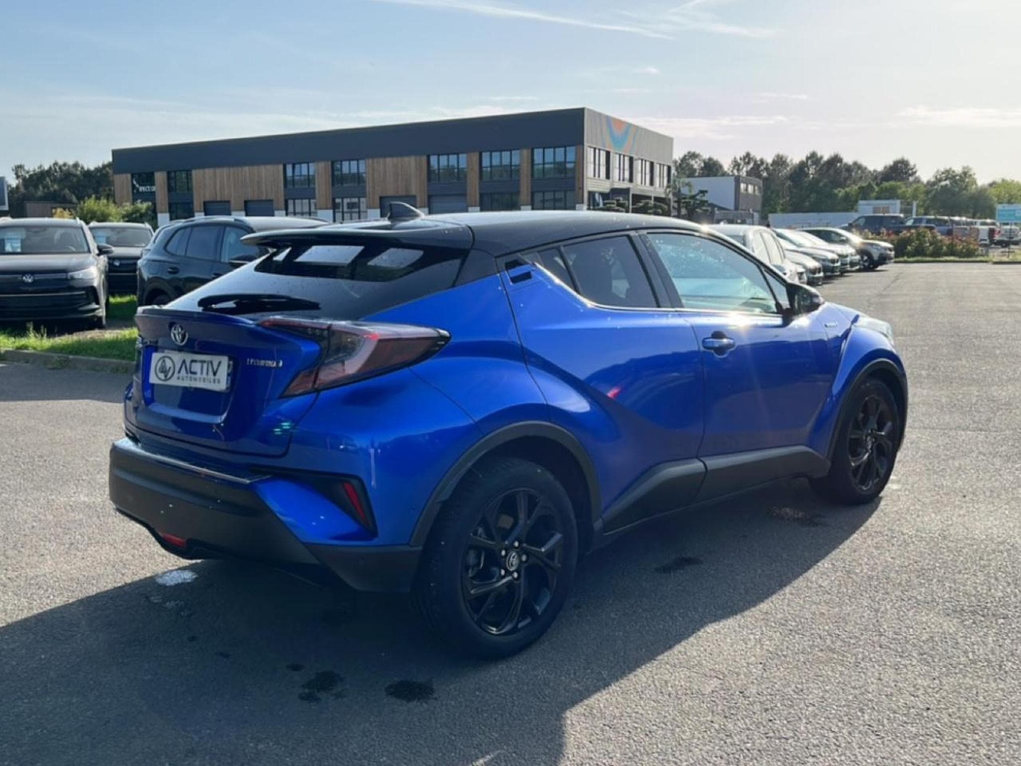 Toyota C-HR 122 GRAPHIC 2WD E-CVT RC18 (2019) - Foto 5