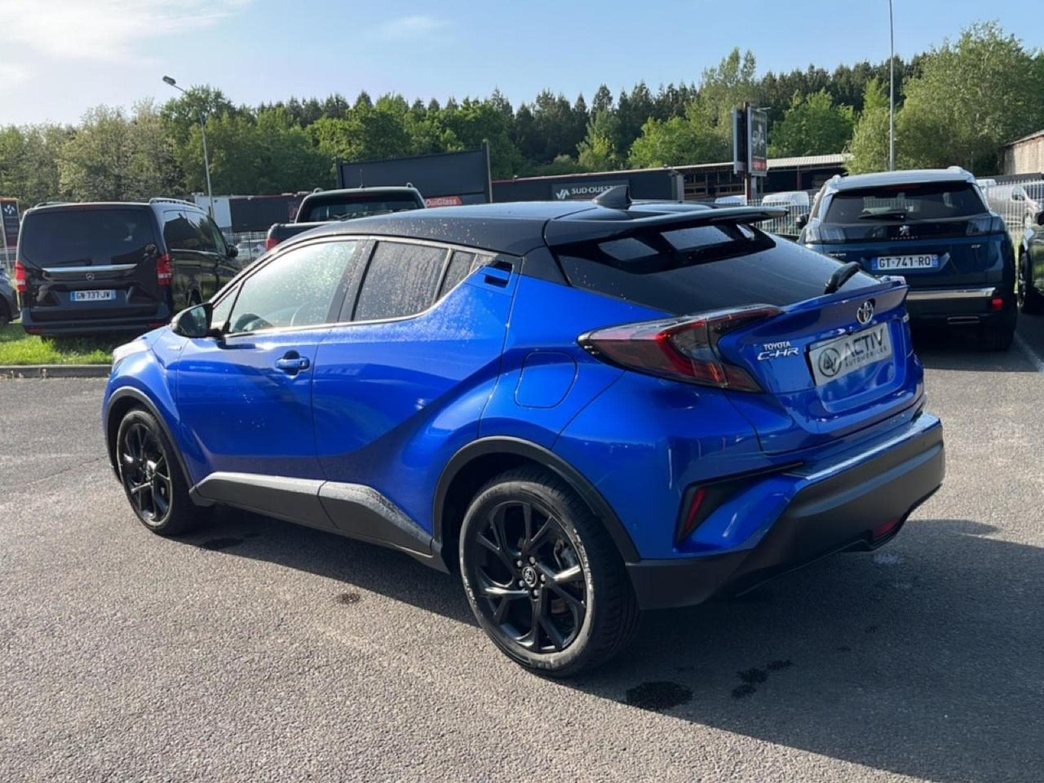 Toyota C-HR 122 GRAPHIC 2WD E-CVT RC18 (2019) - Foto 7