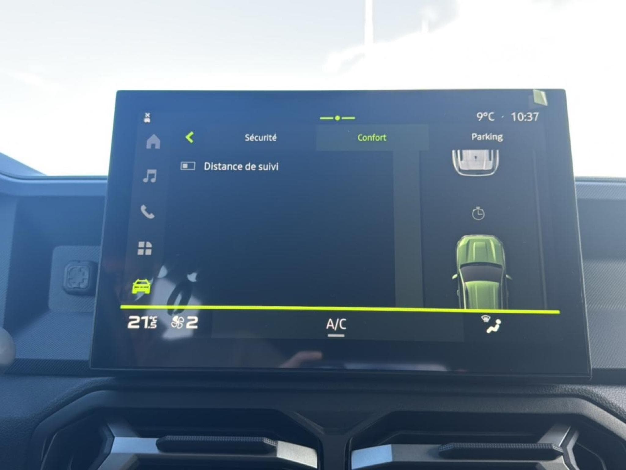 Dacia DUSTER 1.6 HYBRID 140 JOURNEY (2025) - Foto 19