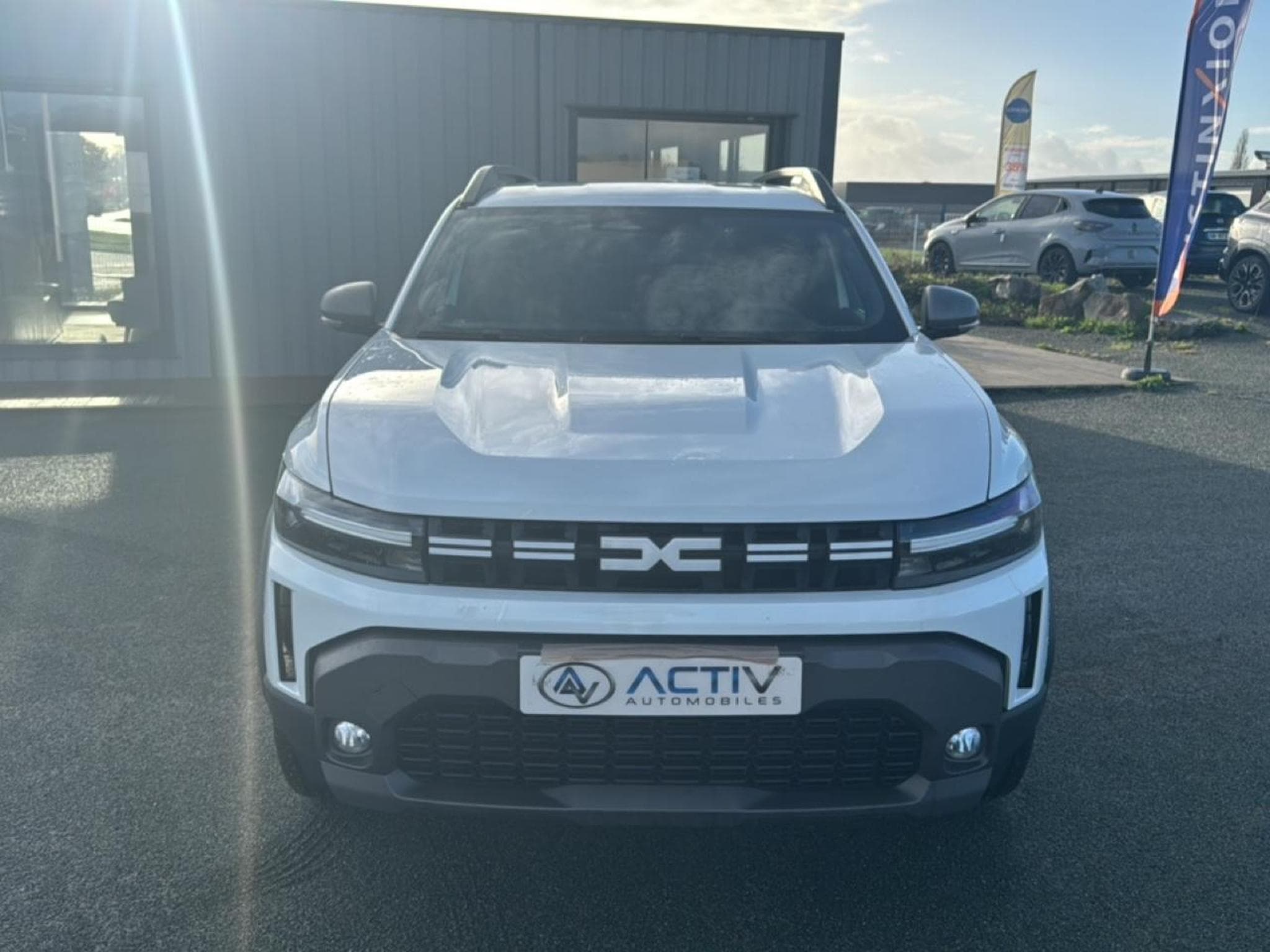 Dacia DUSTER 1.6 HYBRID 140 JOURNEY (2025) - Foto 2