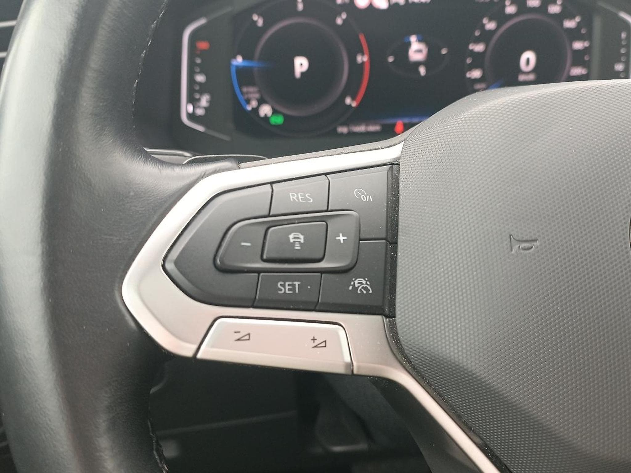 VW TIGUAN 2.0 TDI 150 ELEGANCE DSG7 (2021) - Foto 13
