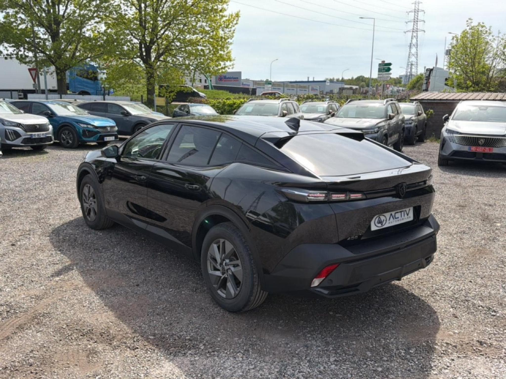 Peugeot 408 HYBRID 136 ALLURE E-DCS6 (2024) - Foto 7
