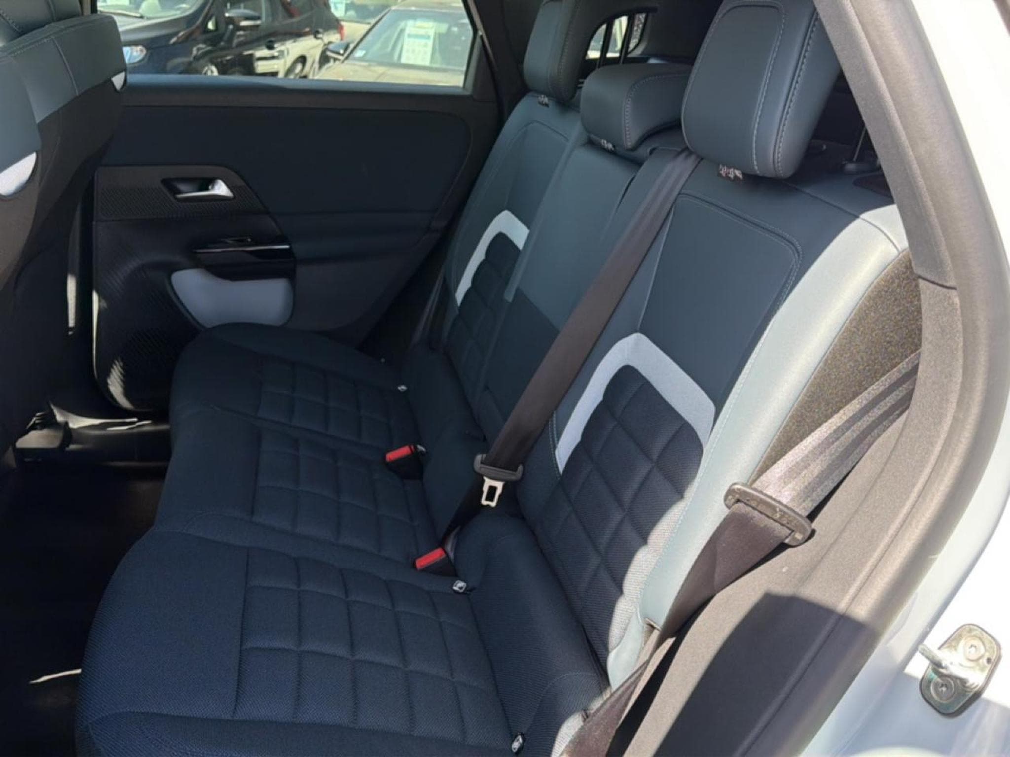 Citroen C5 AIRCROSS 1.2 HYBRIDE 145 PLUS BOITE AUTOMATIQUE (2026) - Photo 17