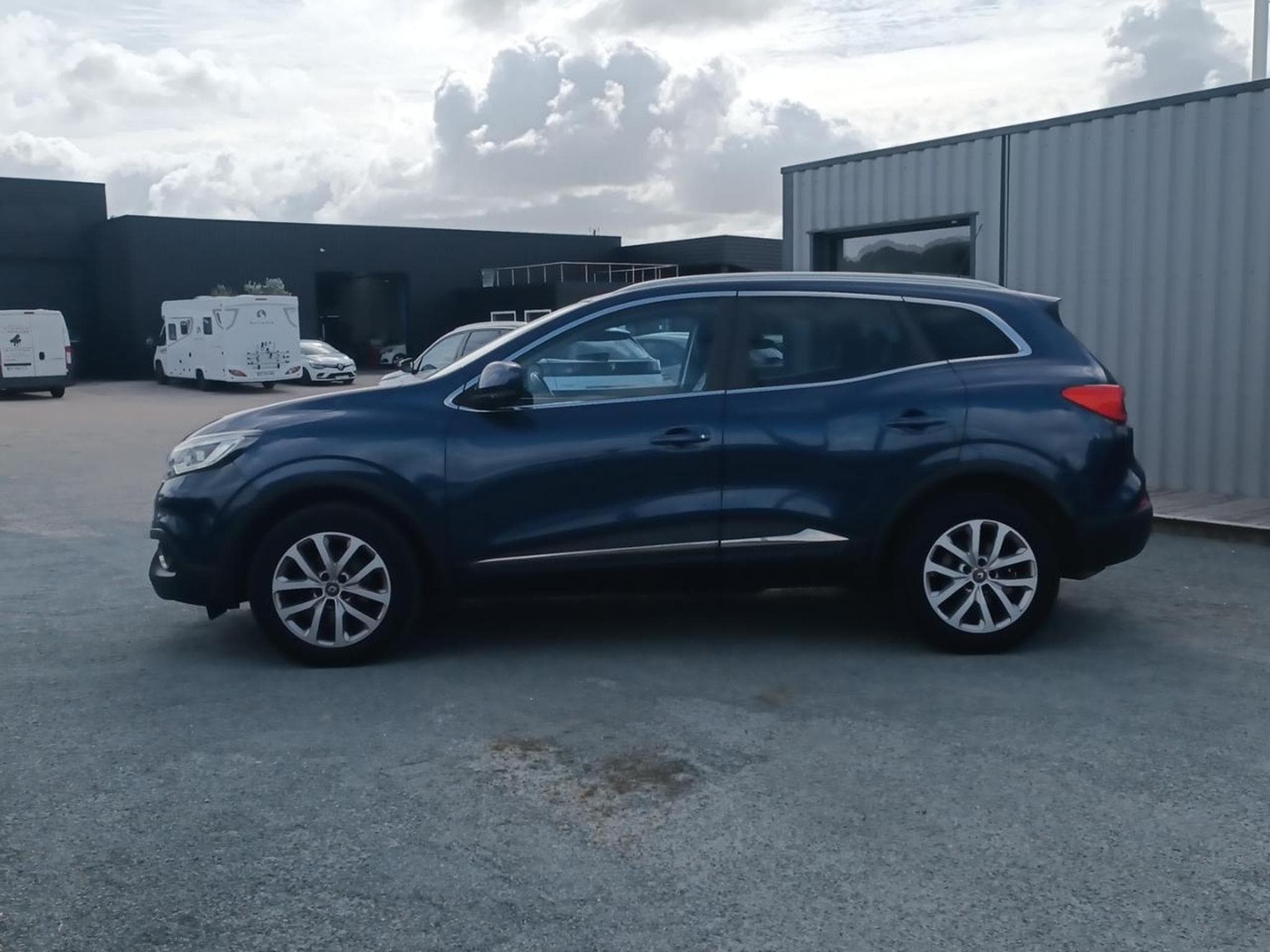 Renault KADJAR 1.6 DCI 130 ENERGY INTENS (2017) - Foto 8