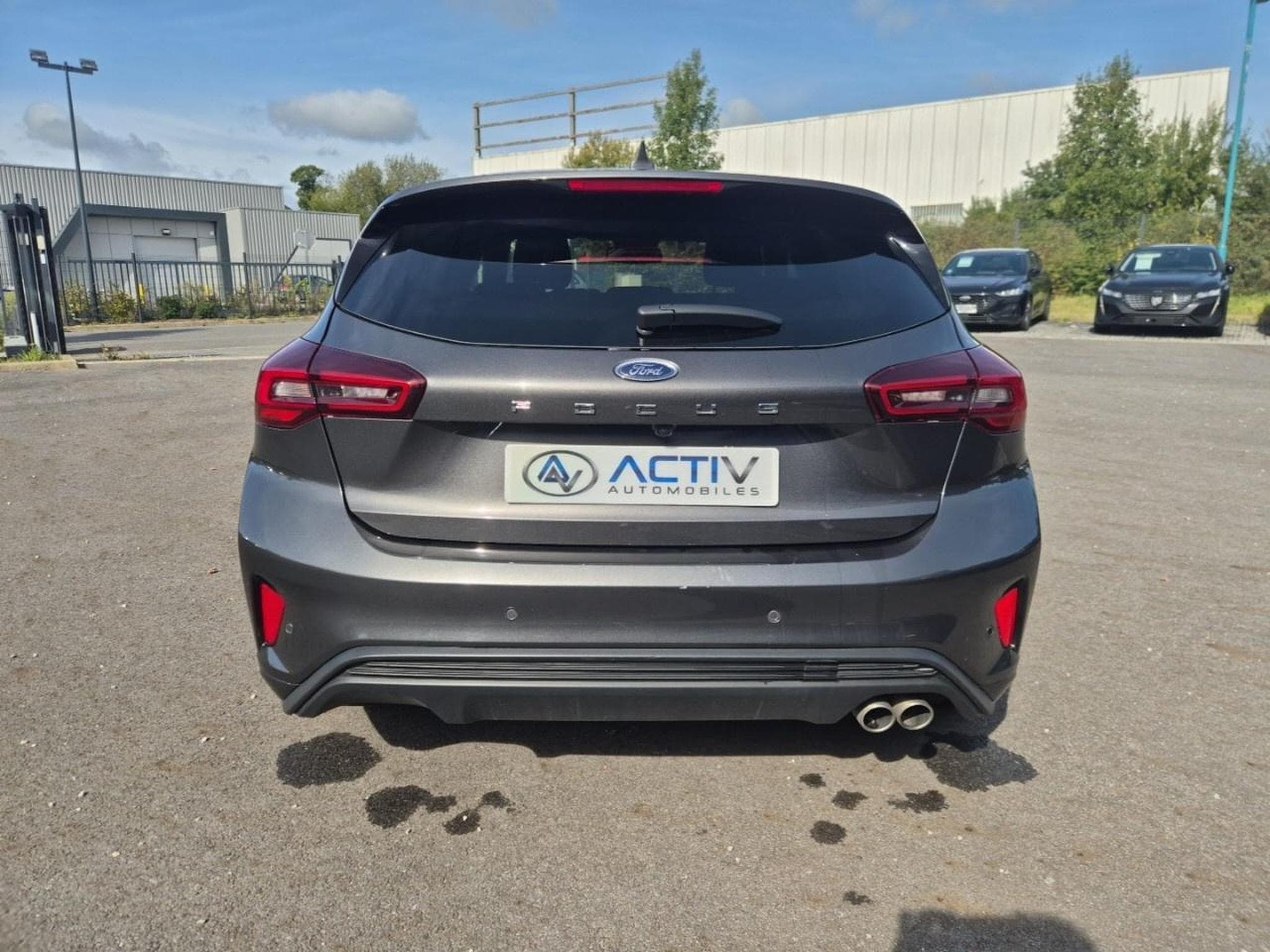 Ford Focus 1.5 ECOBLUE 115 ST-LINE BVA8 (2024) - Foto 6
