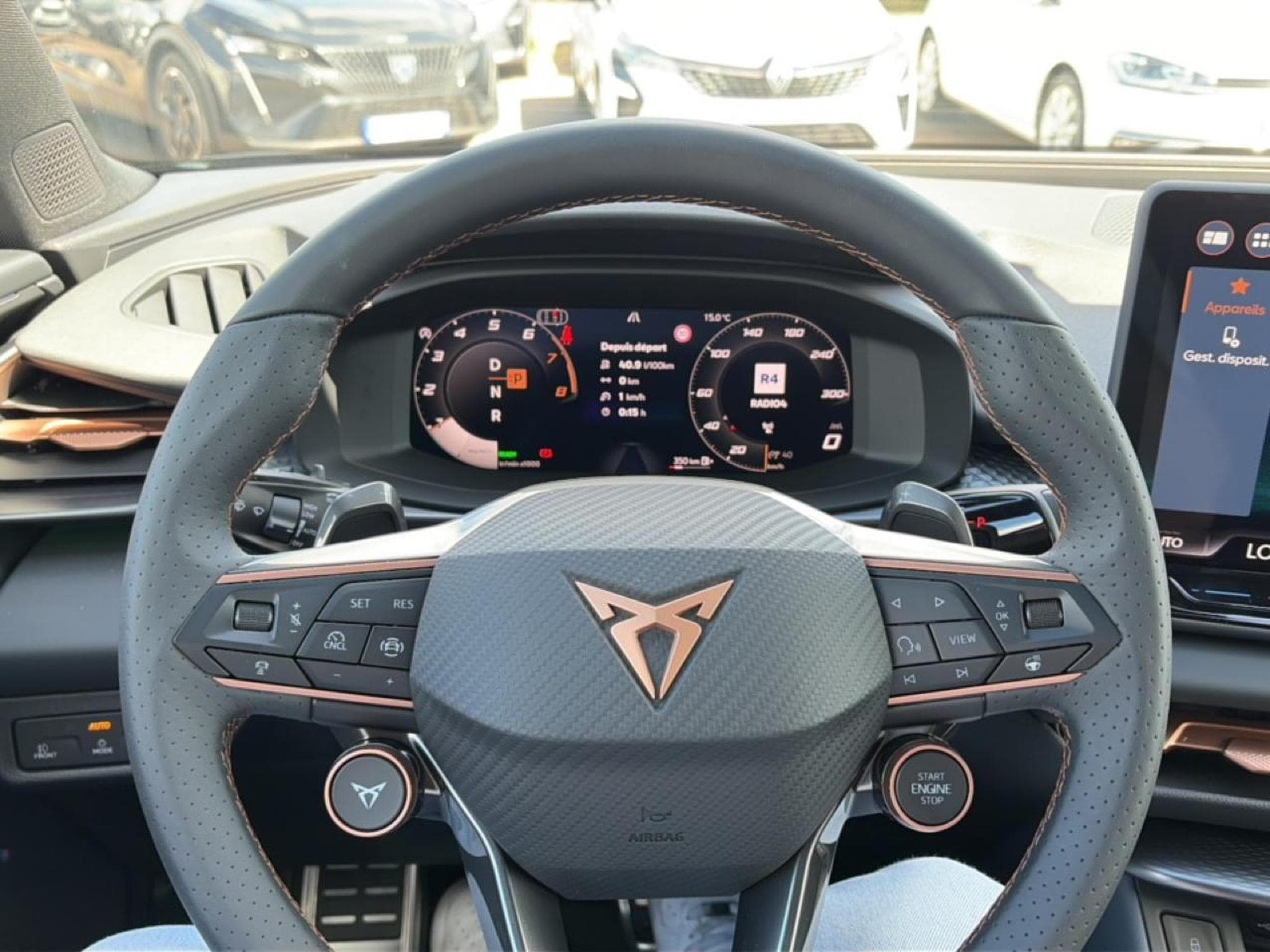 Cupra TERRAMAR 1.5 ETSI HYBRID 150 V DSG7 (2026) - Photo 13