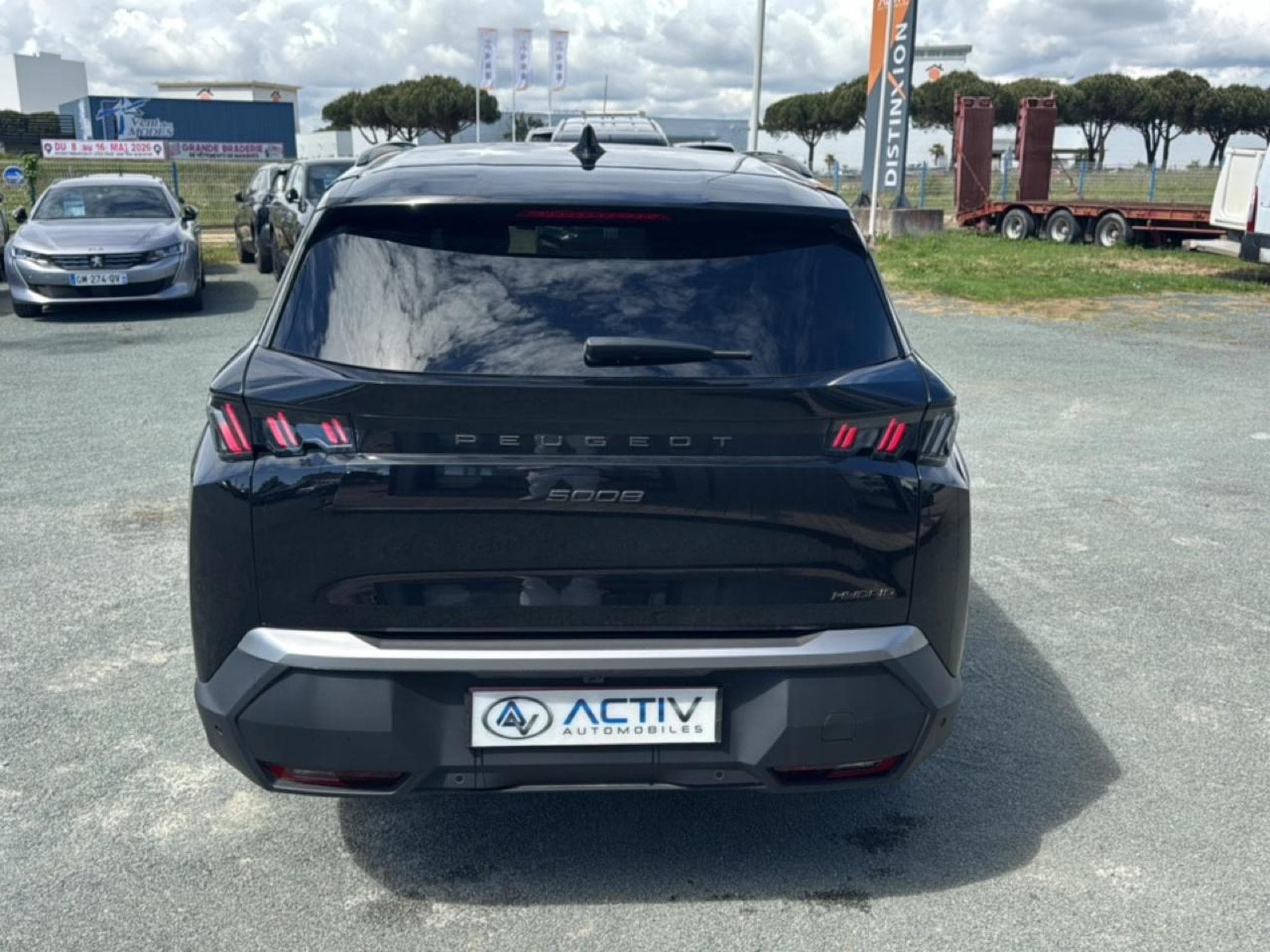 Peugeot 5008 HYBRID 145 ALLURE E-DCS6 (2025) - Foto 6