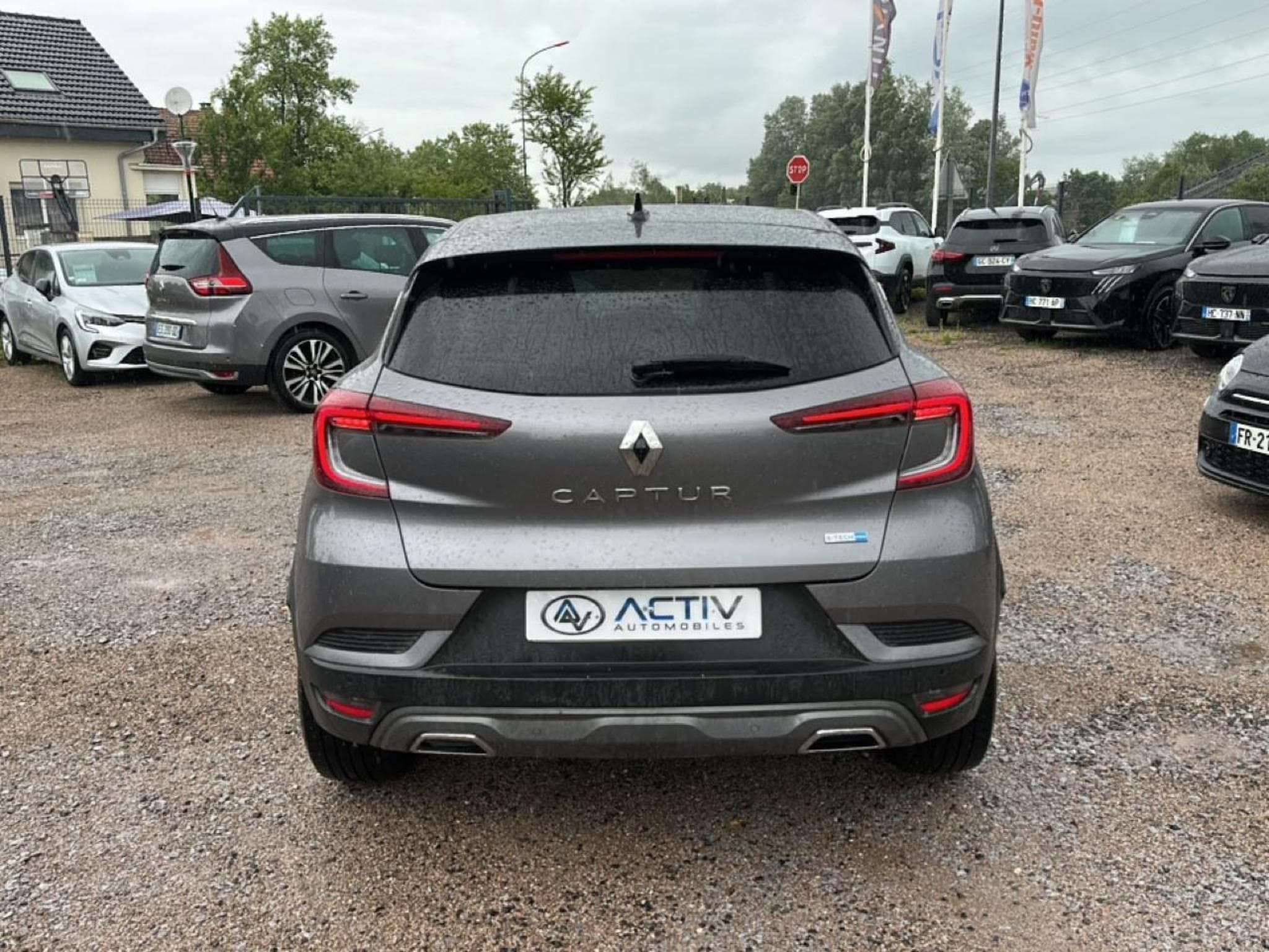 Renault CAPTUR II 1.6 E-TECH HYBRIDE 145 RS LINE (2022) - Foto 6