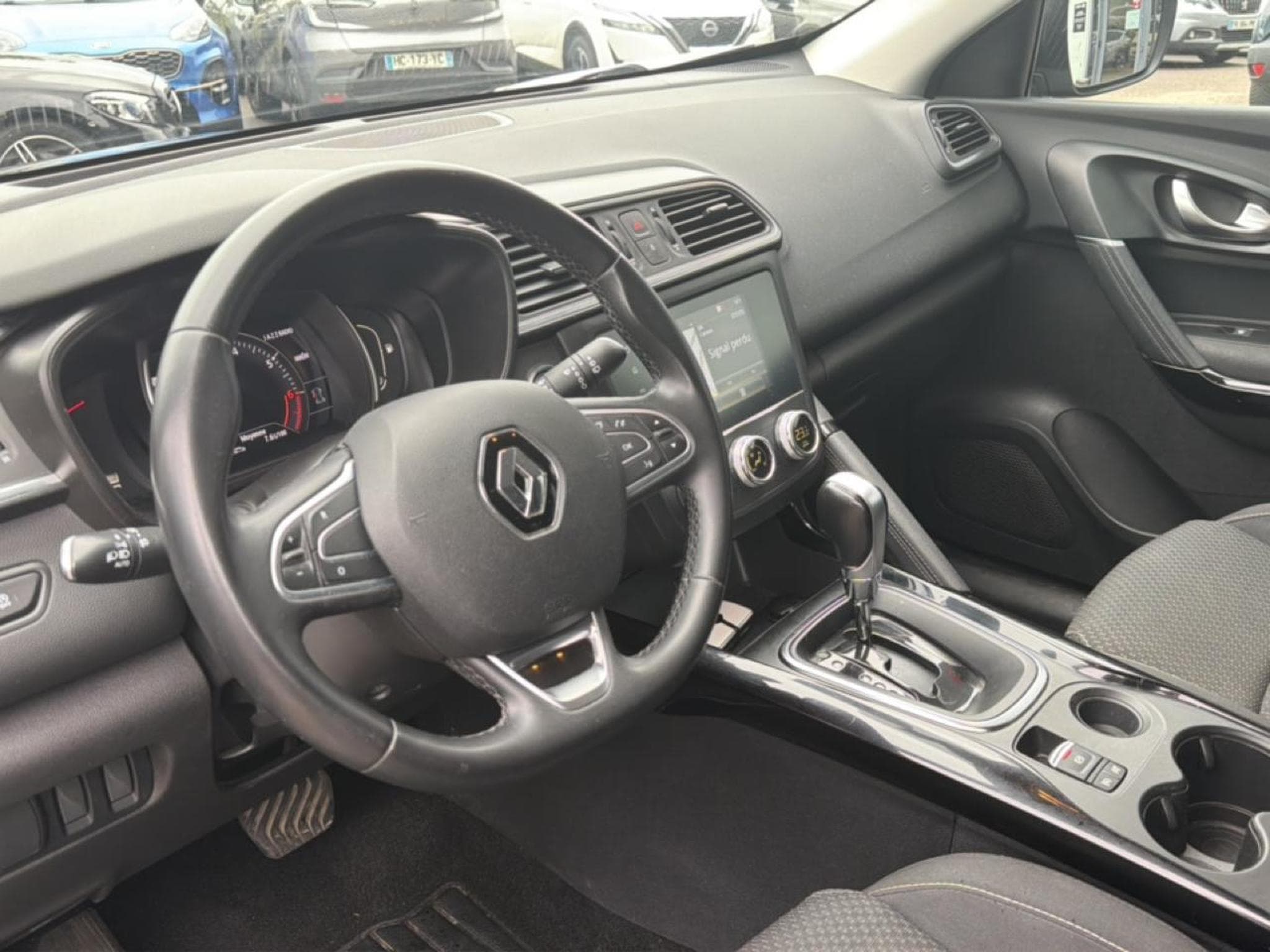 Renault KADJAR 1.3 TCE 140 FAP EVOLUTION EDC (2022) - Foto 12