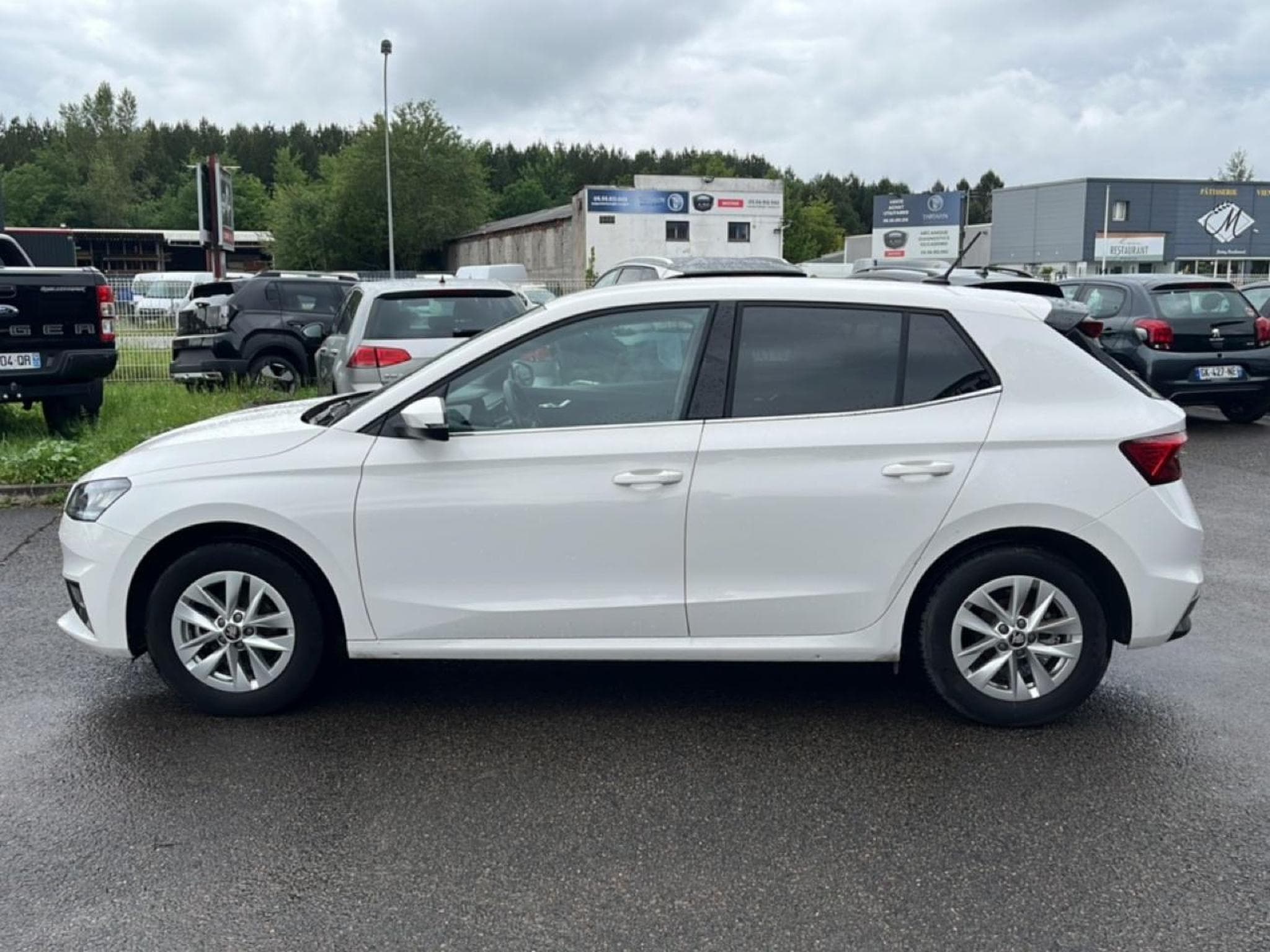 Skoda FABIA 1.0 TSI EVO2 95 SELECTION (2025) - Foto 8
