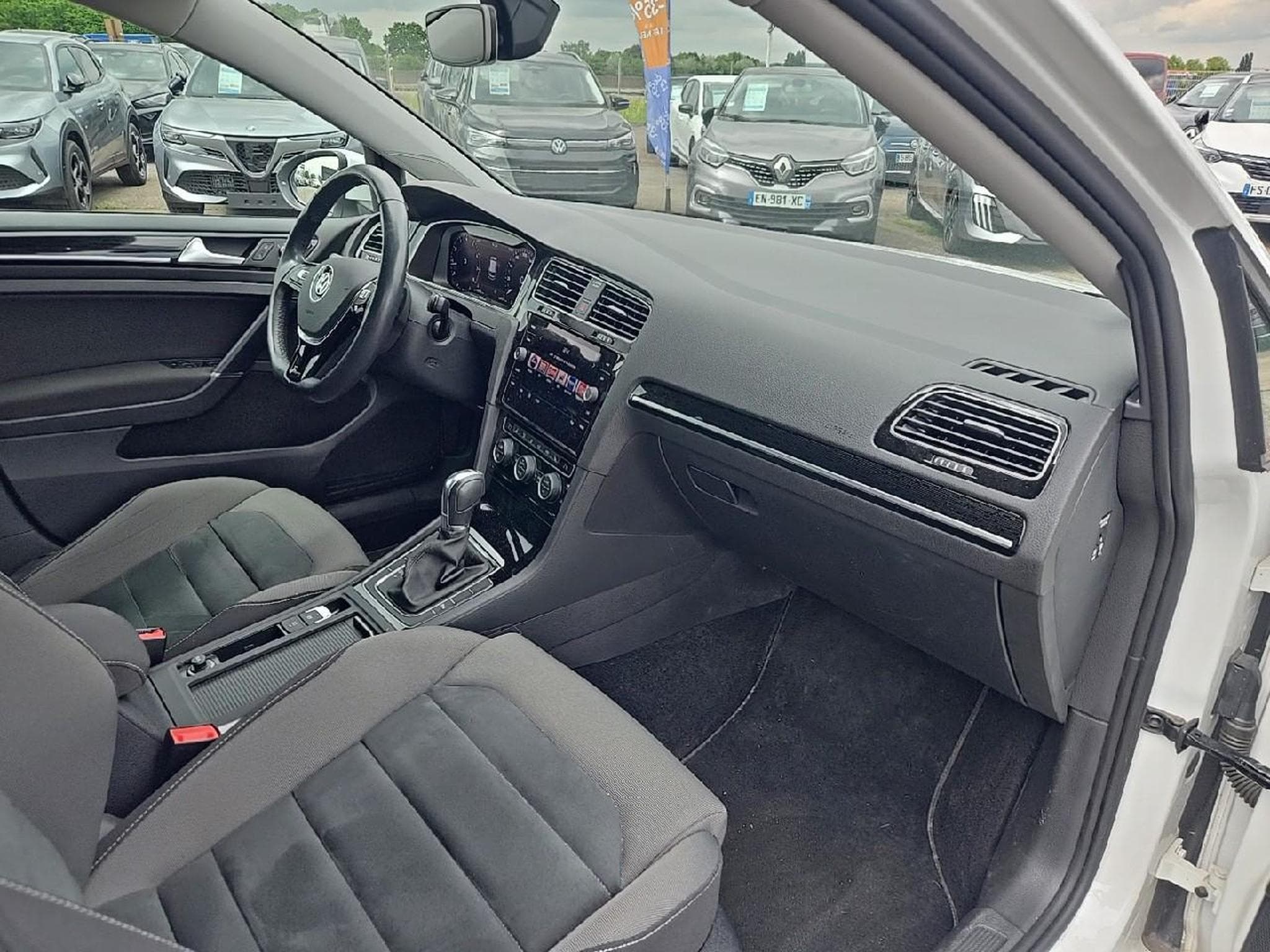VW GOLF VII 1.5 TSI EVO 150 CONFORTLINE BUSINESS DSG7 EURO6D-T 5P (2019) - Photo 11