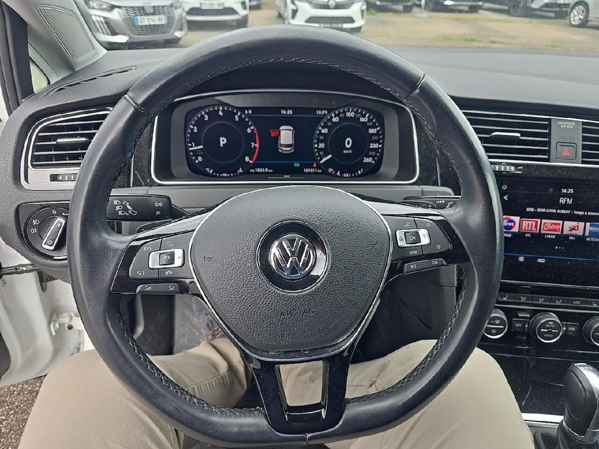 VW GOLF VII 1.5 TSI EVO 150 CONFORTLINE BUSINESS DSG7 EURO6D-T 5P (2019) - Photo 17