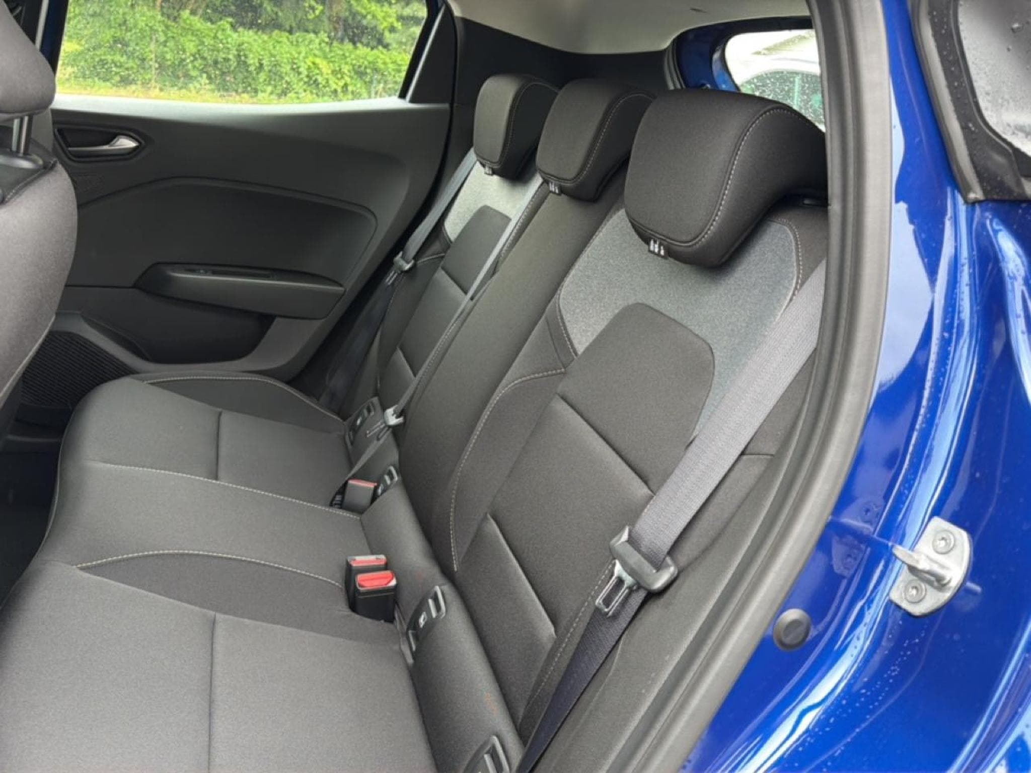 Renault CLIO V 1.0 TCE 90 EVOLUTION (2026) - Photo 14