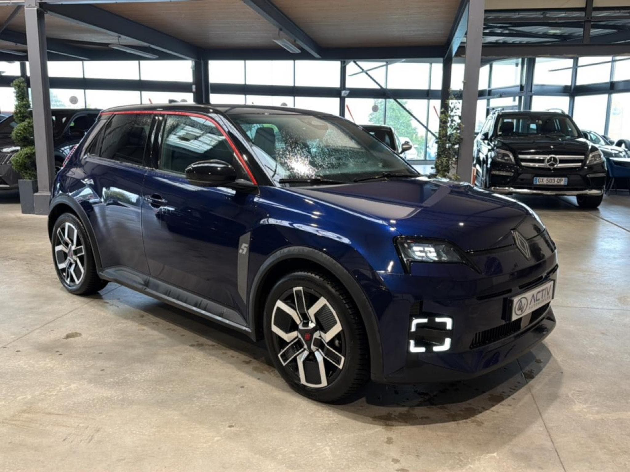 Renault 5 III E-TECH ELECTRIQUE 150 TECHNO AUTONOMIE CONFORT (2025) - Photo 3