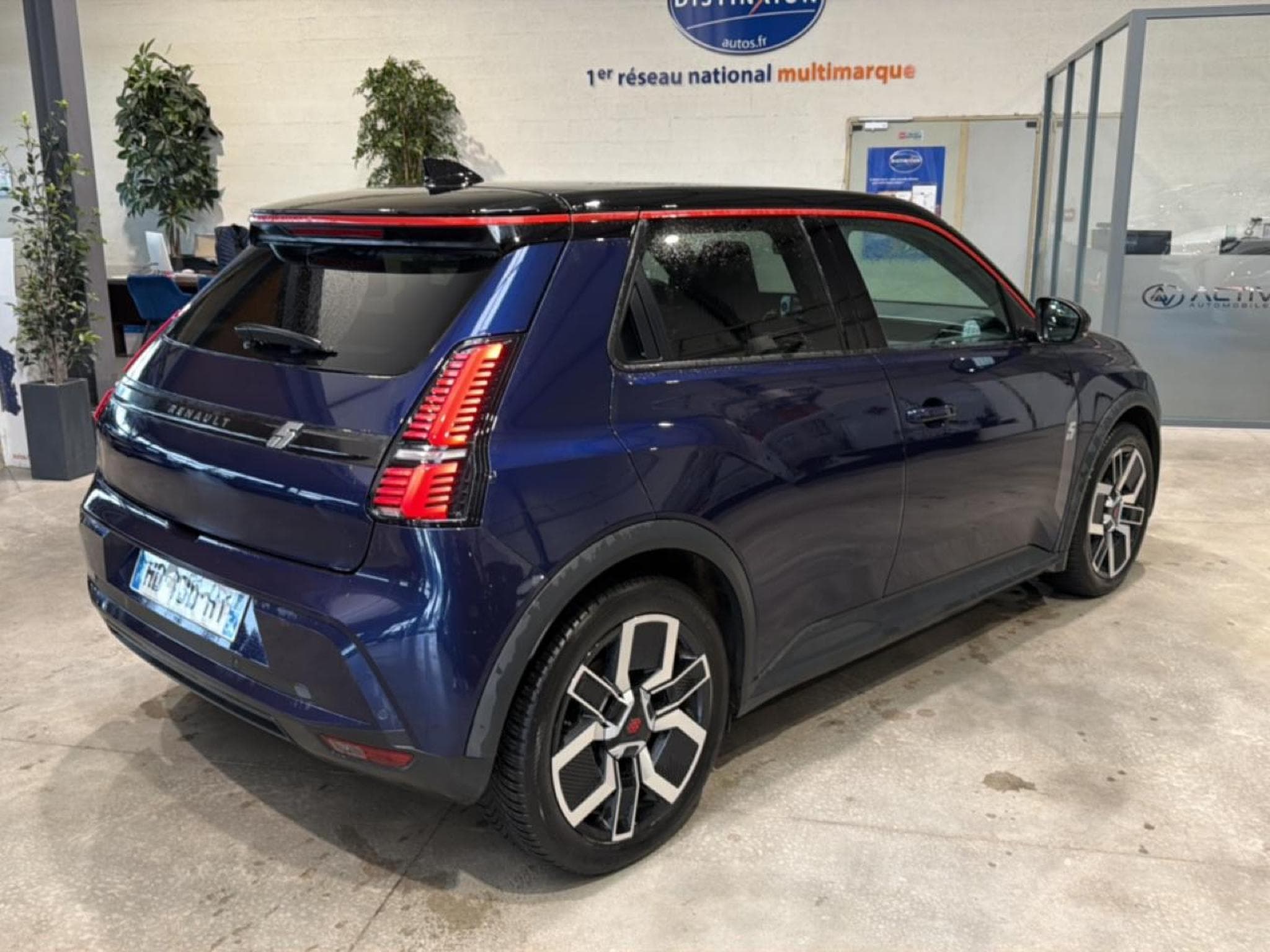 Renault 5 III E-TECH ELECTRIQUE 150 TECHNO AUTONOMIE CONFORT (2025) - Photo 5