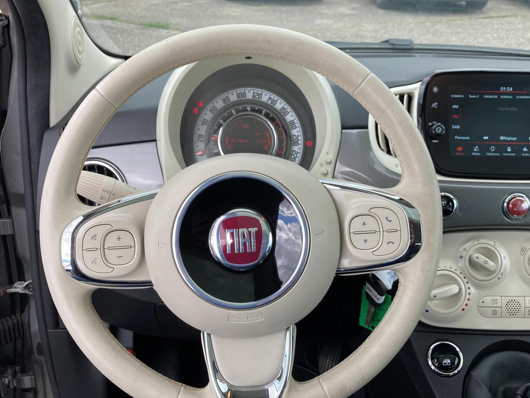 Fiat 500 1.0 70 BSG  DOLCEVITA (2022) - Photo 12