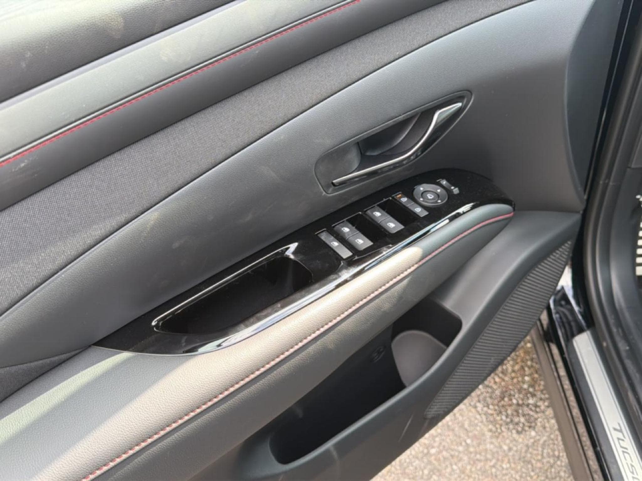Hyundai TUCSON 1.6 T-GDI 239 HYBRID N LINE EXECUTIVE (2026) - Foto 11