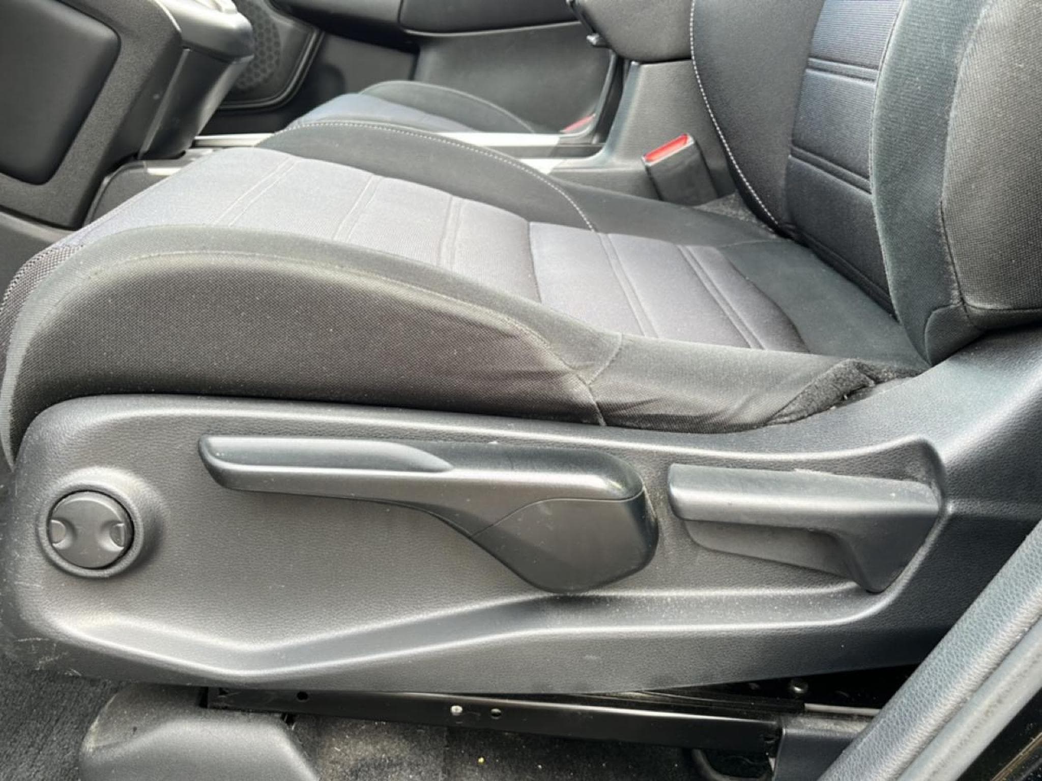 Honda CR-V 2.0 I-MMD 184 EXECUTIVE 2WD AT (2021) - Photo 12