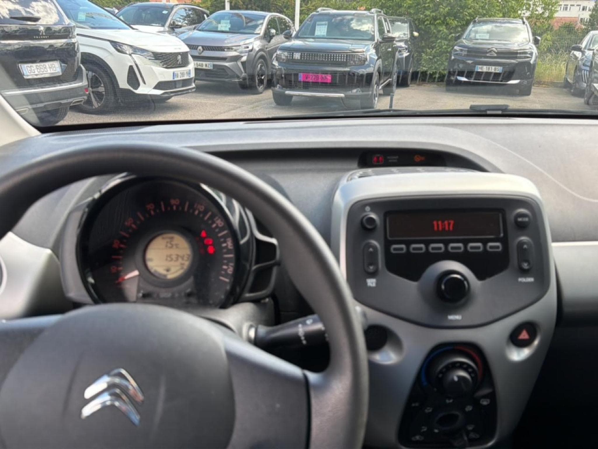 Citroen C1 VTI 68 FEEL 3P (2015) - Photo 10