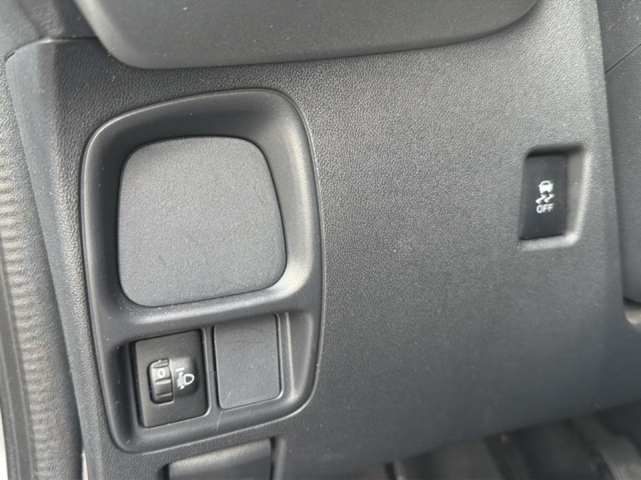 Citroen C1 VTI 68 FEEL 3P (2015) - Photo 13
