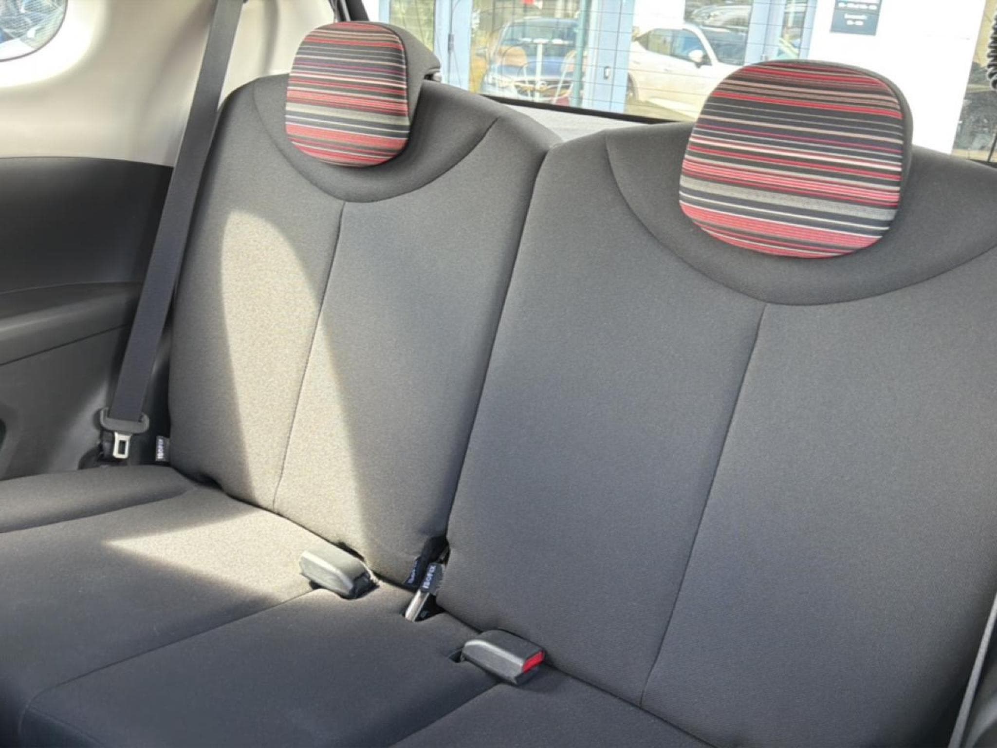 Citroen C1 VTI 68 FEEL 3P (2015) - Photo 19
