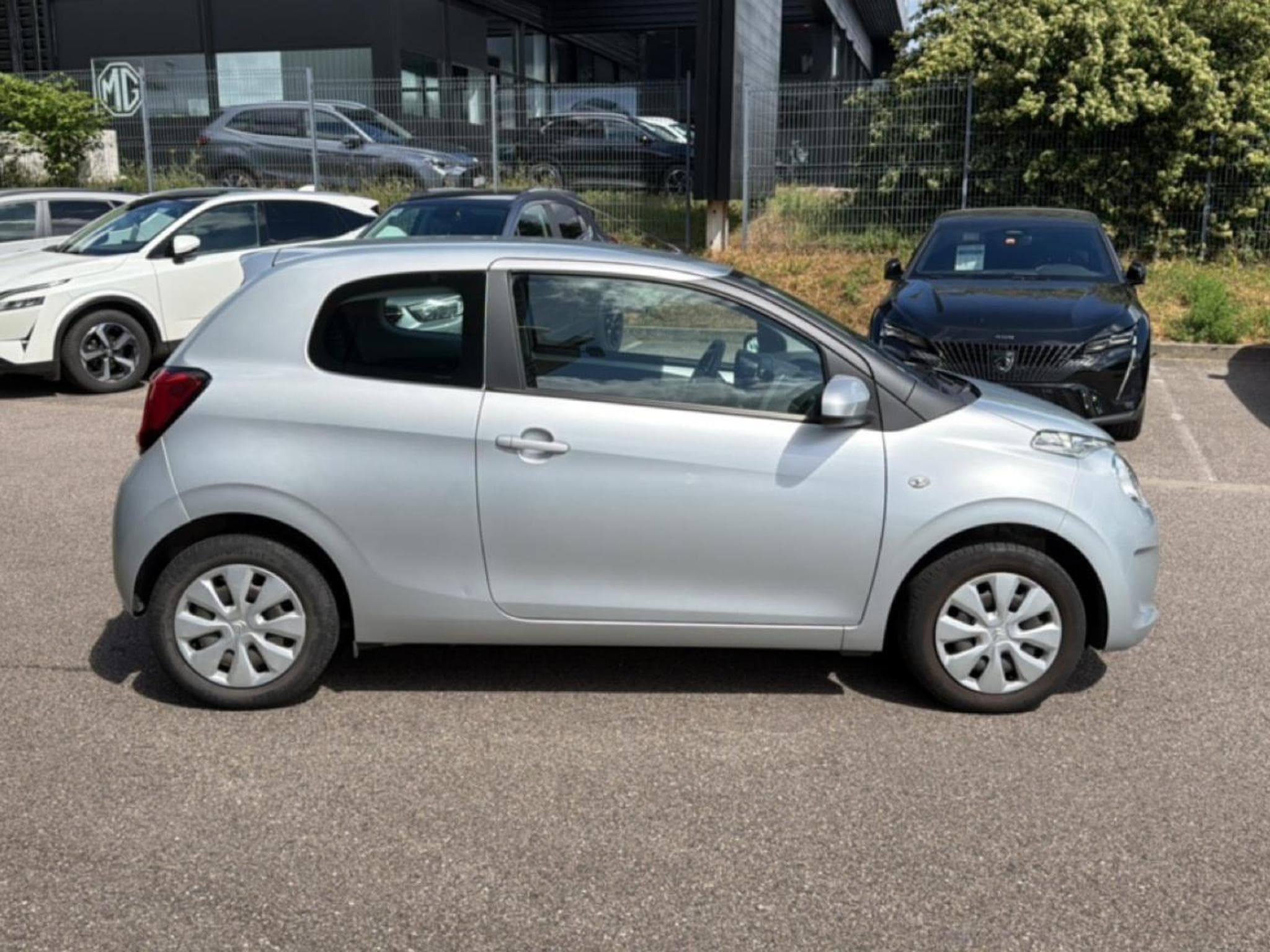 Citroen C1 VTI 68 FEEL 3P (2015) - Photo 4