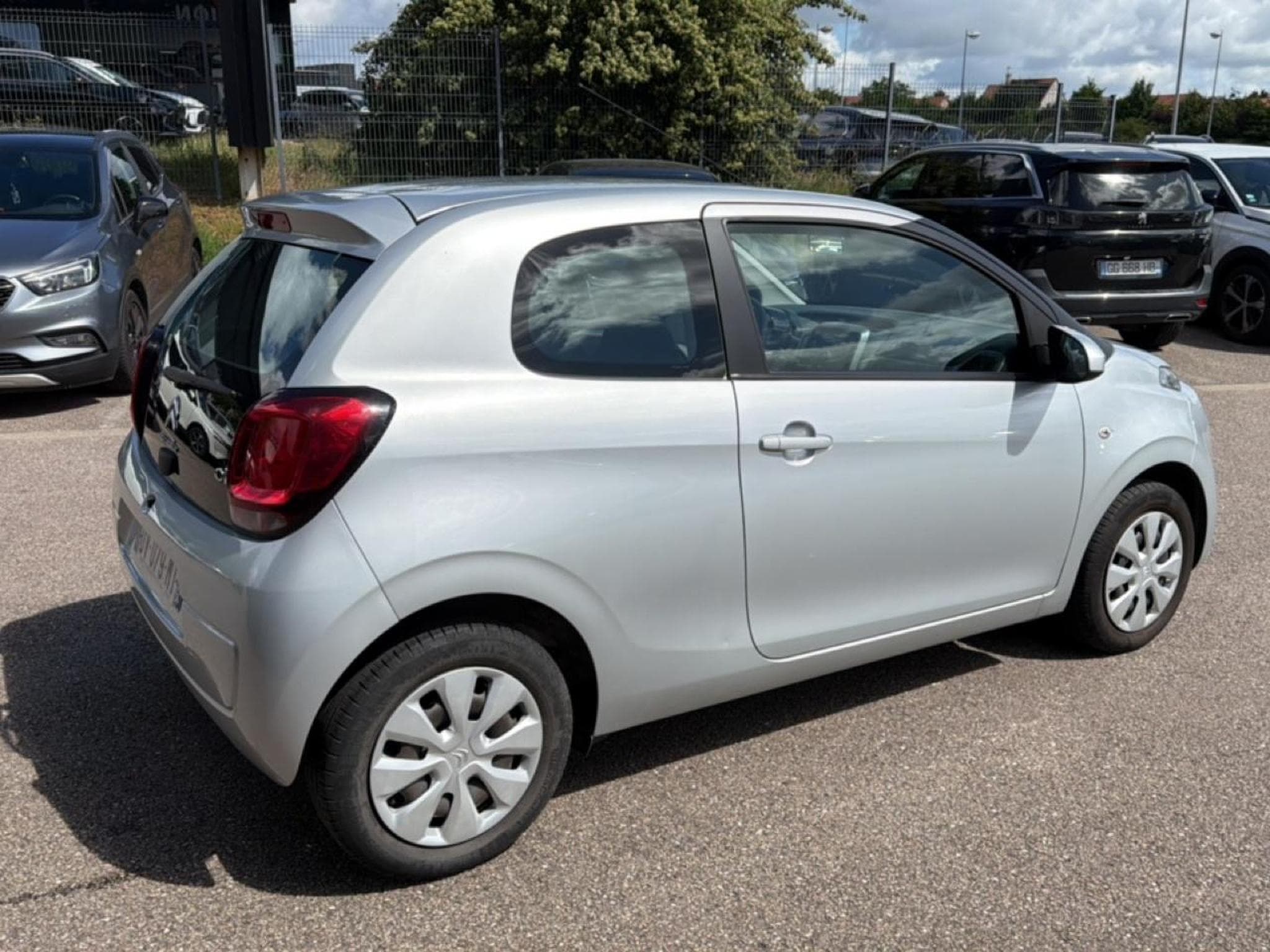 Citroen C1 VTI 68 FEEL 3P (2015) - Photo 5