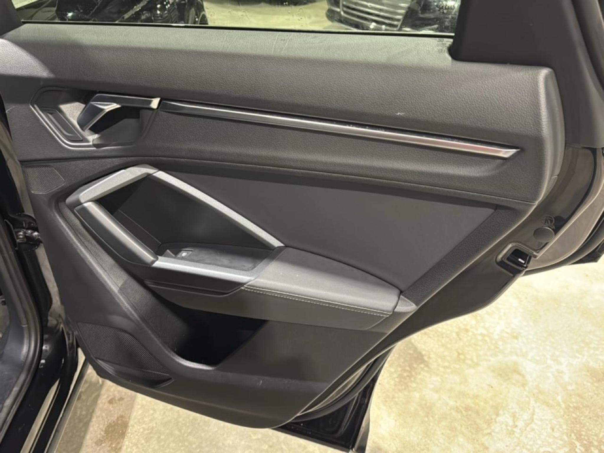 Audi Q3 35 TDI 150 S EDITION S TRONIC 7 (2021) - Photo 20