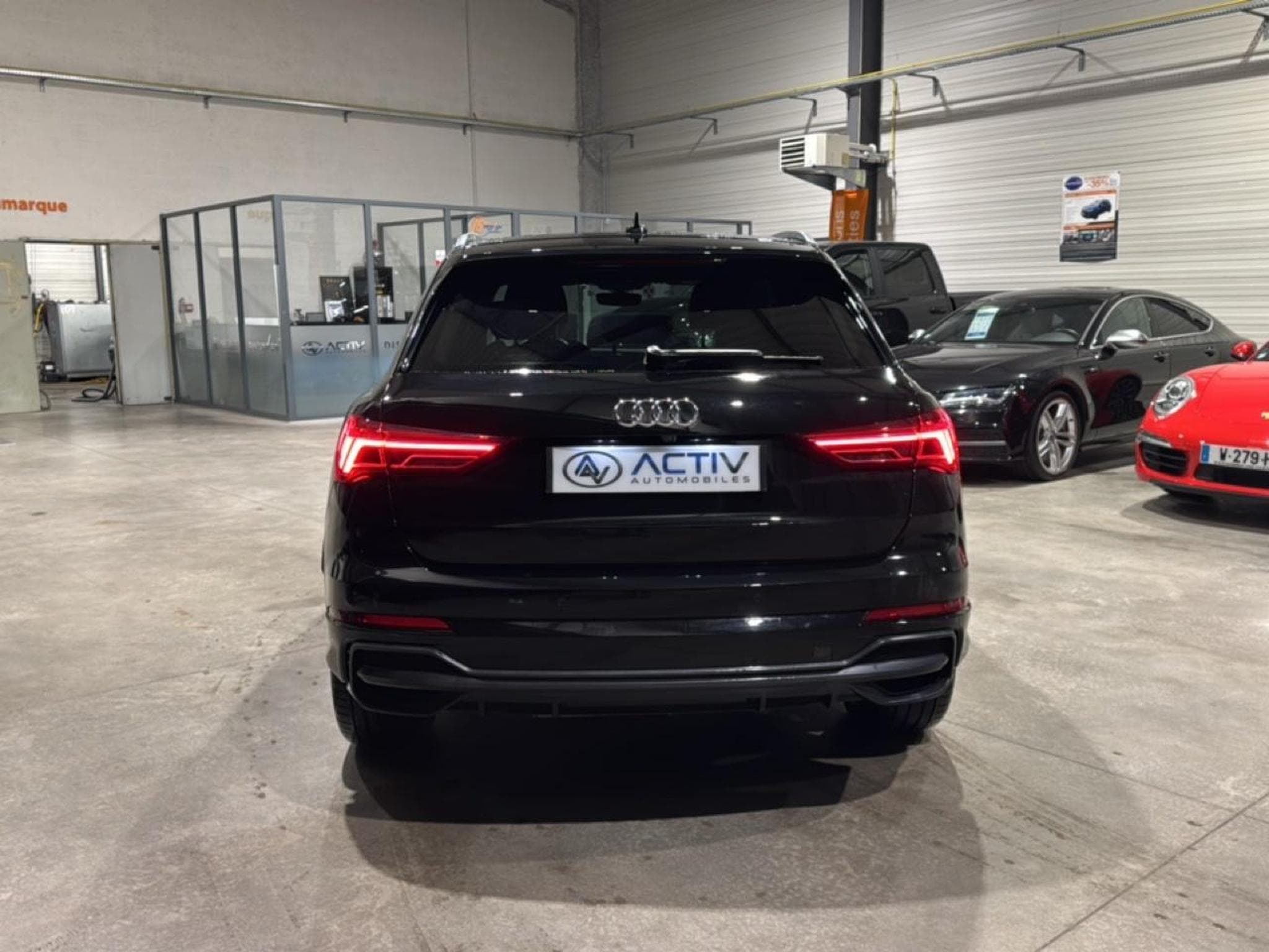 Audi Q3 35 TDI 150 S EDITION S TRONIC 7 (2021) - Photo 6