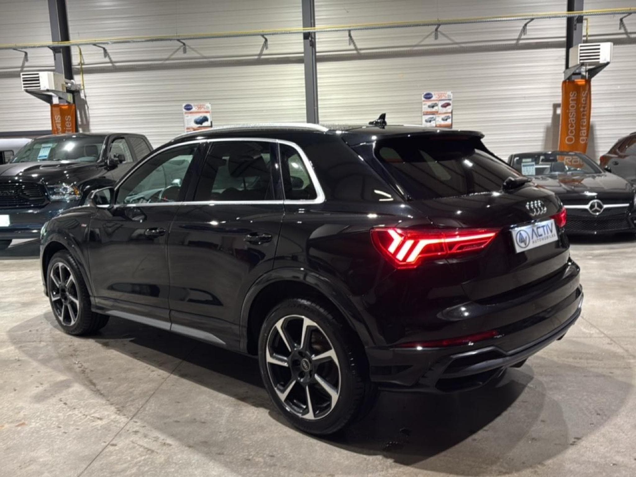 Audi Q3 35 TDI 150 S EDITION S TRONIC 7 (2021) - Photo 7