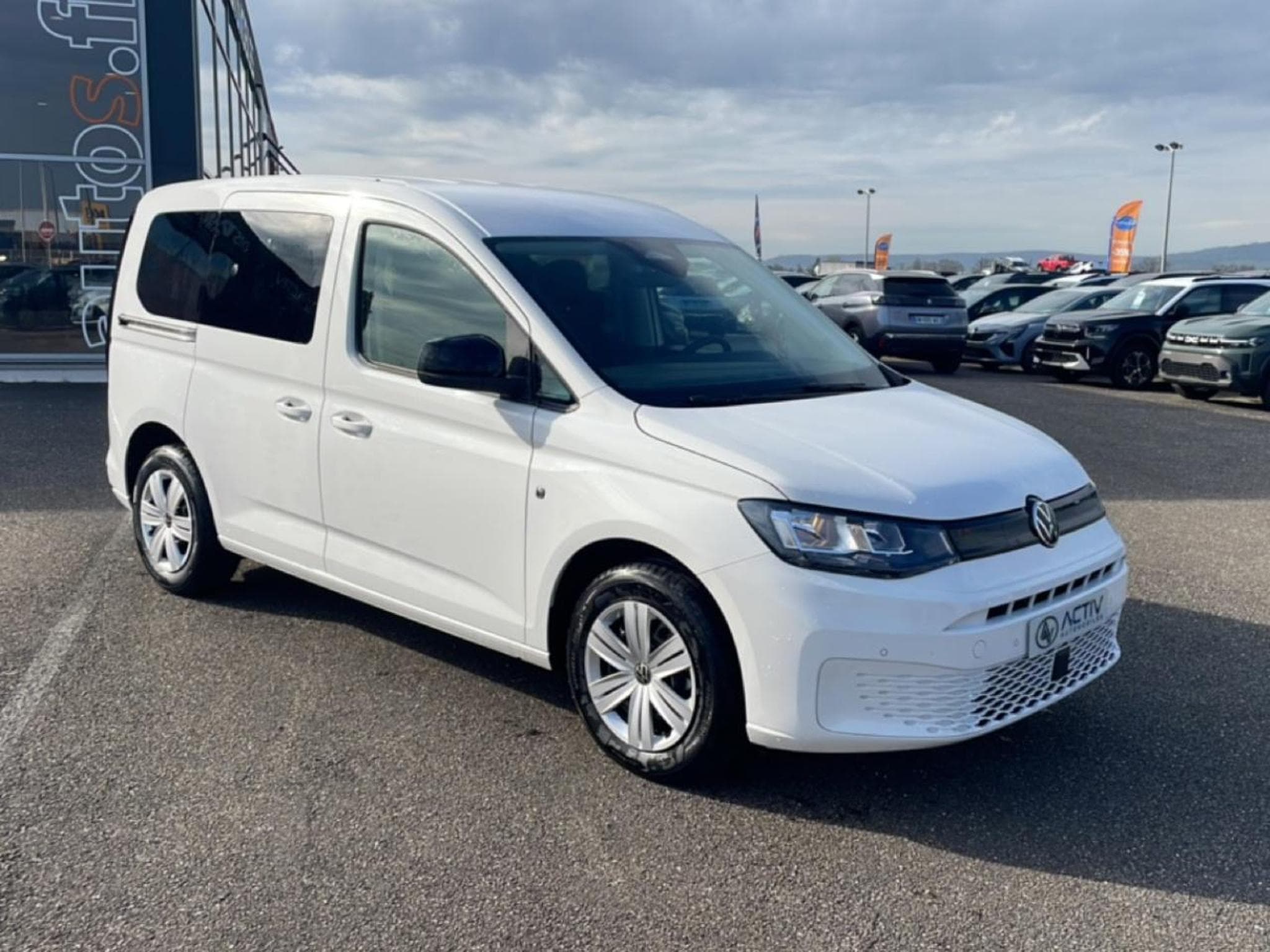 VW CADDY 2.0 TDI 122 DSG7 (2025) - Photo 3