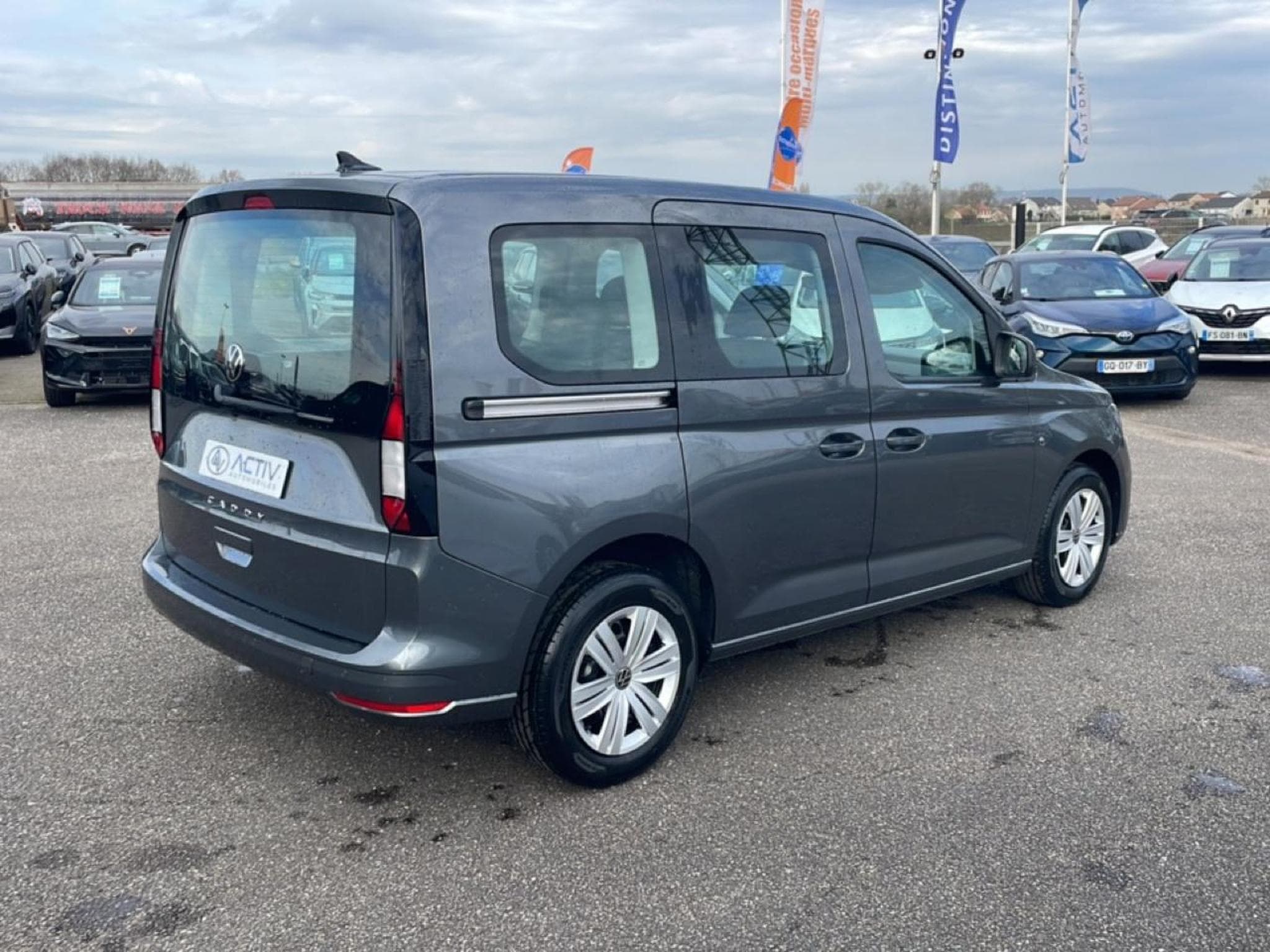 VW CADDY 2.0 TDI 122 DSG7 (2025) - Photo 5