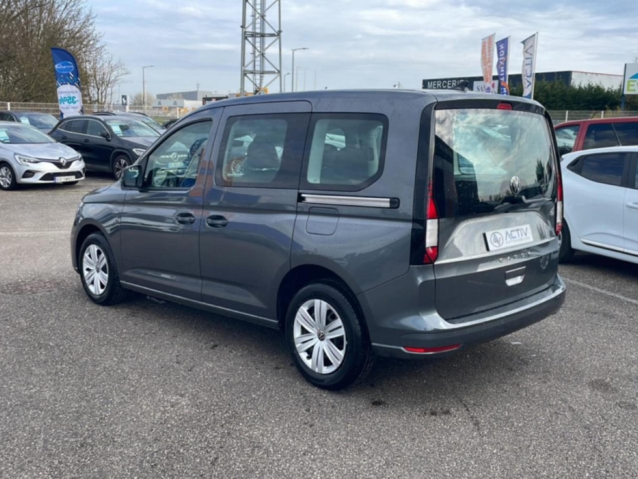 VW CADDY 2.0 TDI 122 DSG7 (2025) - Photo 7