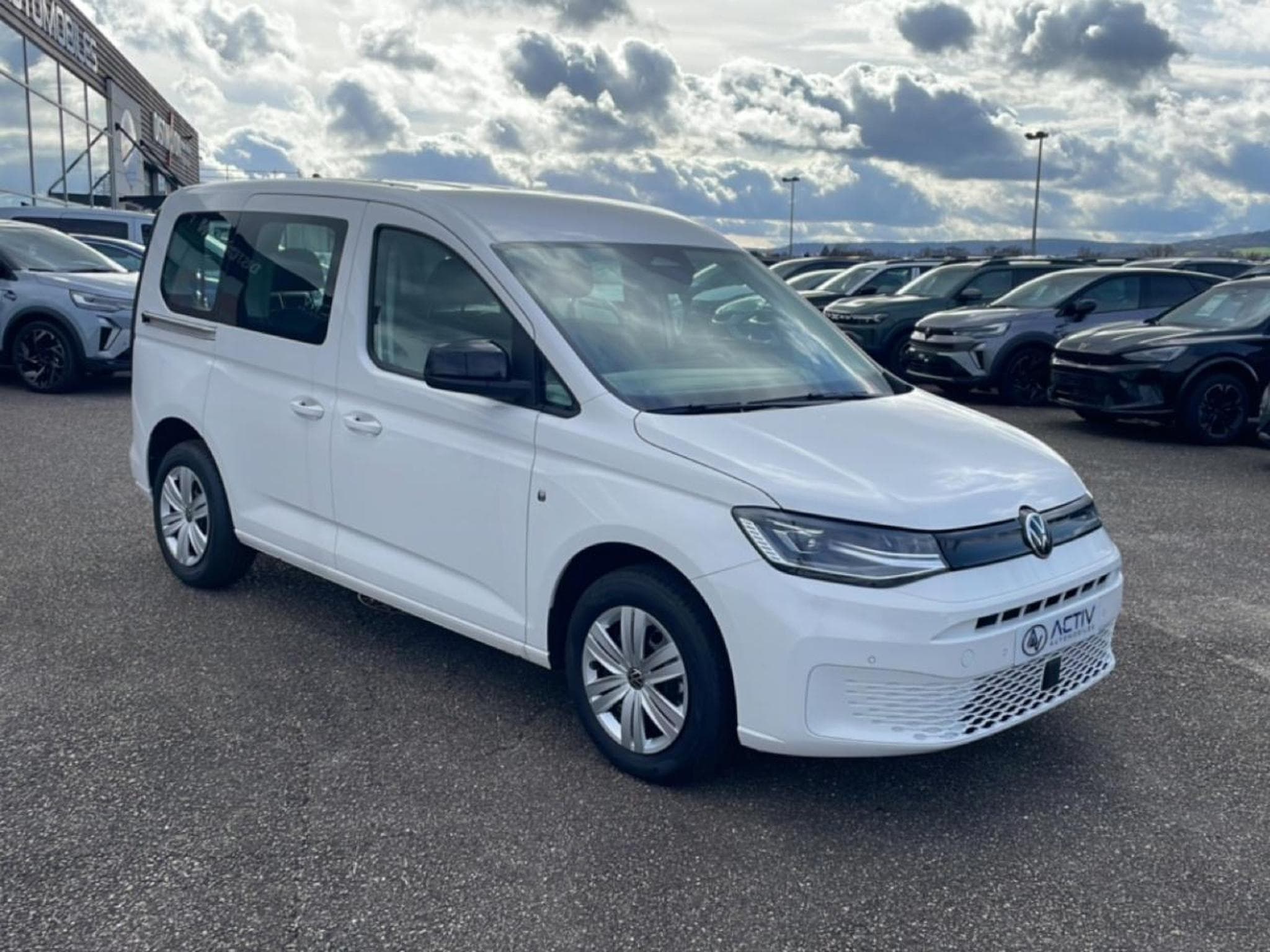 VW CADDY 2.0 TDI 122 DSG7 (2025) - Photo 3