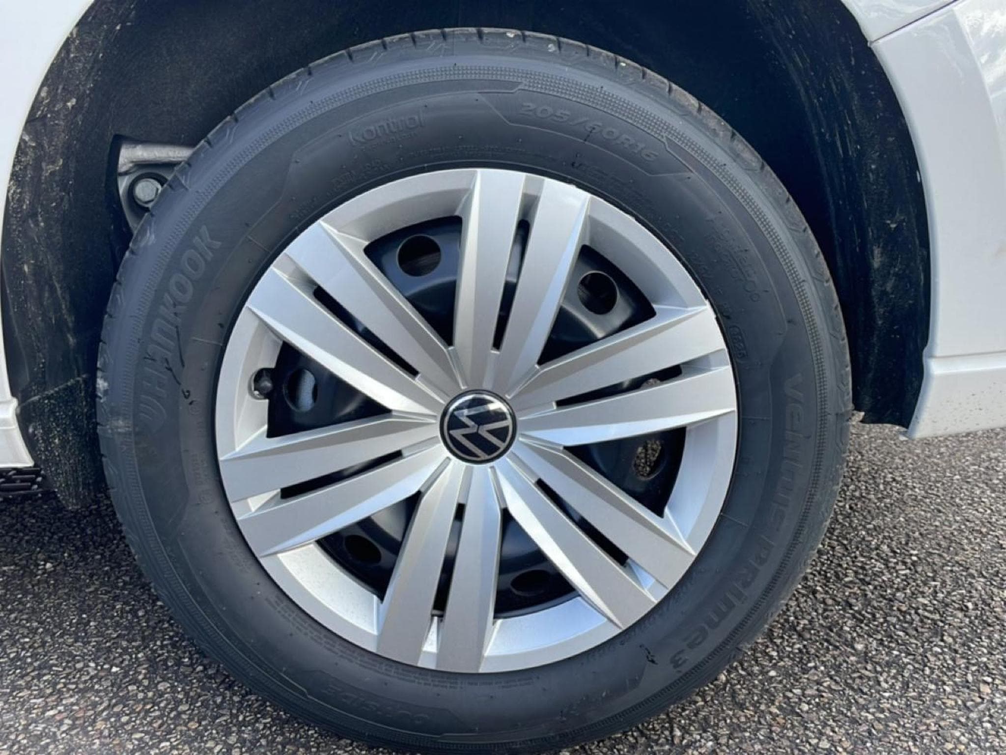 VW CADDY 2.0 TDI 122 DSG7 (2025) - Photo 9