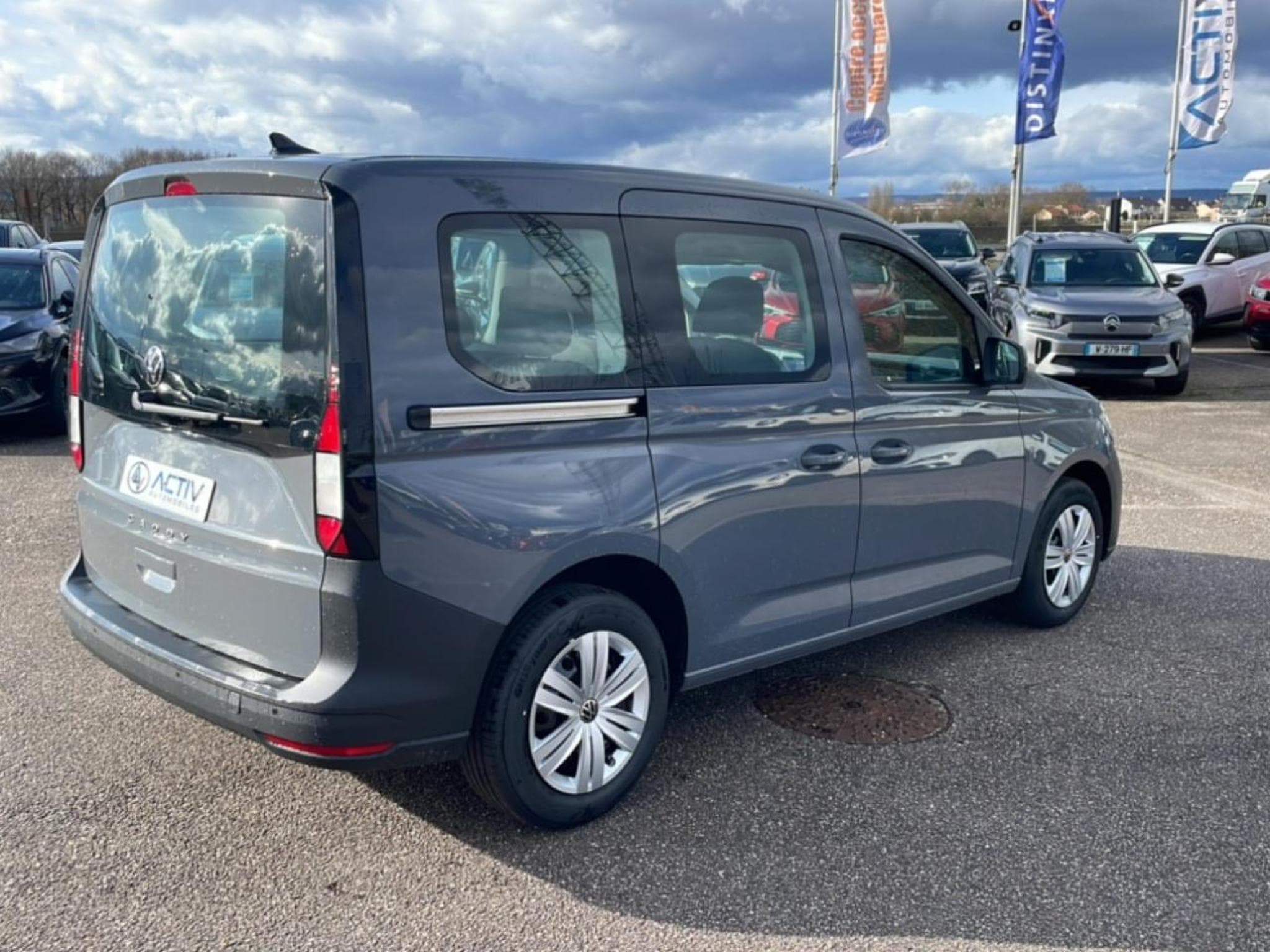 VW CADDY 2.0 TDI 122 DSG7 (2025) - Photo 5