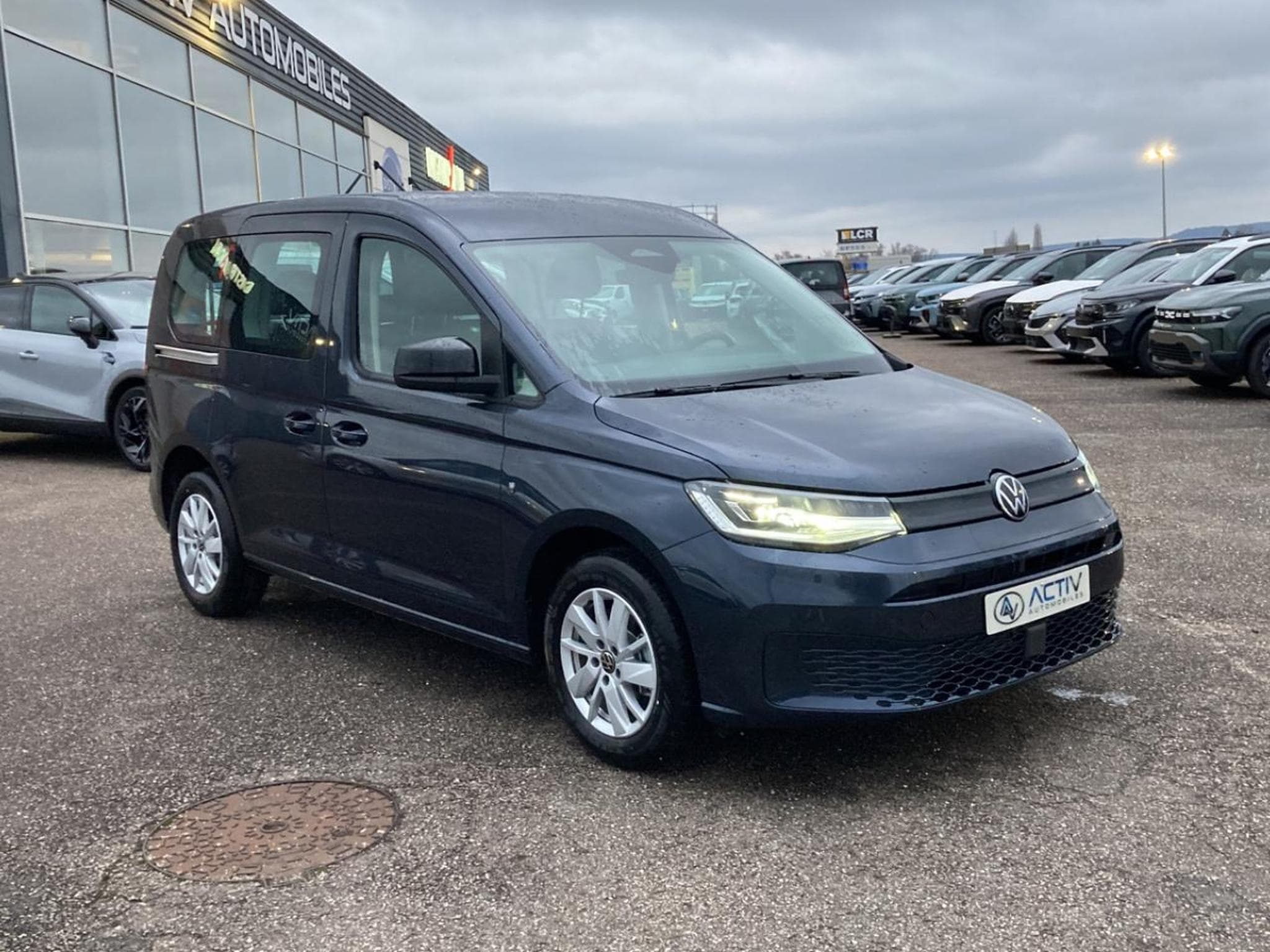 VW CADDY 2.0 TDI 122 DSG7 (2025) - Photo 3